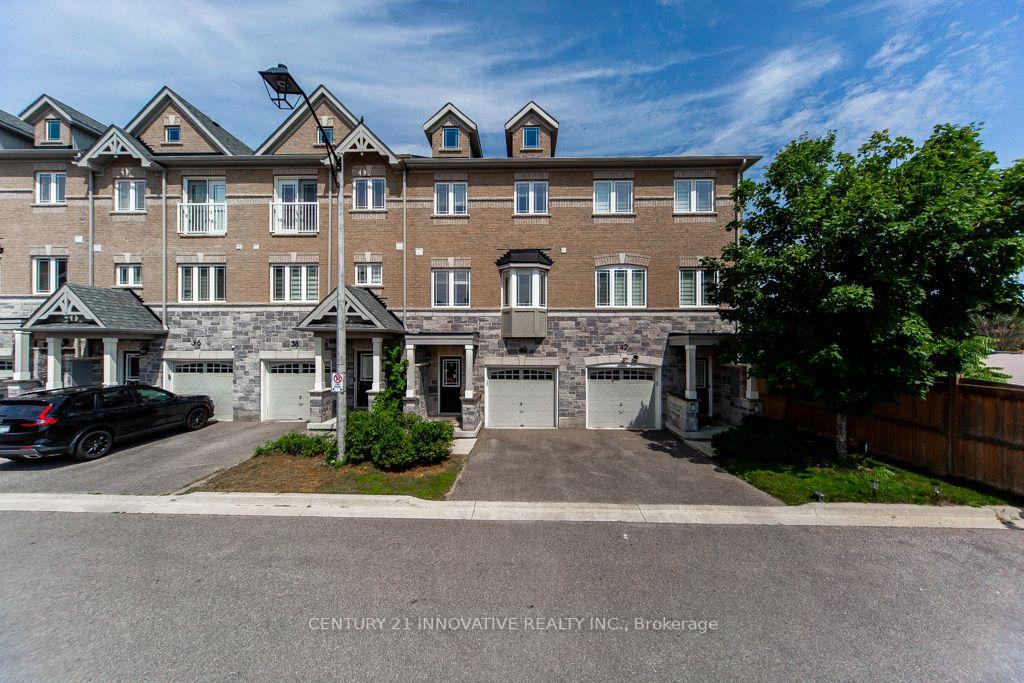 Photo 5 of 40 Waterstone Way, Whitby, Williamsburg — HOMEH
