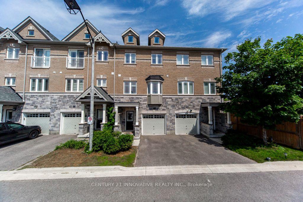 Photo 6 of 40 Waterstone Way, Whitby, Williamsburg — HOMEH