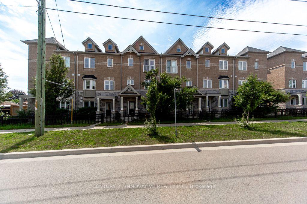 Photo 46 of 40 Waterstone Way, Whitby, Williamsburg — HOMEH