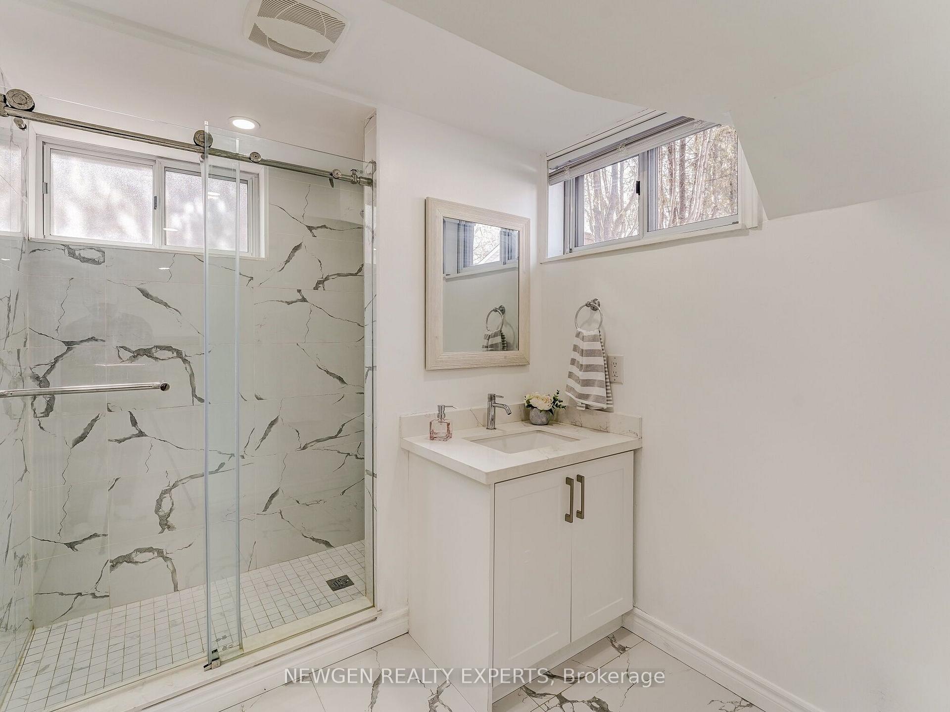 Photo 8 of 30 Linton Avenue E, Ajax, Central West — HOMEH