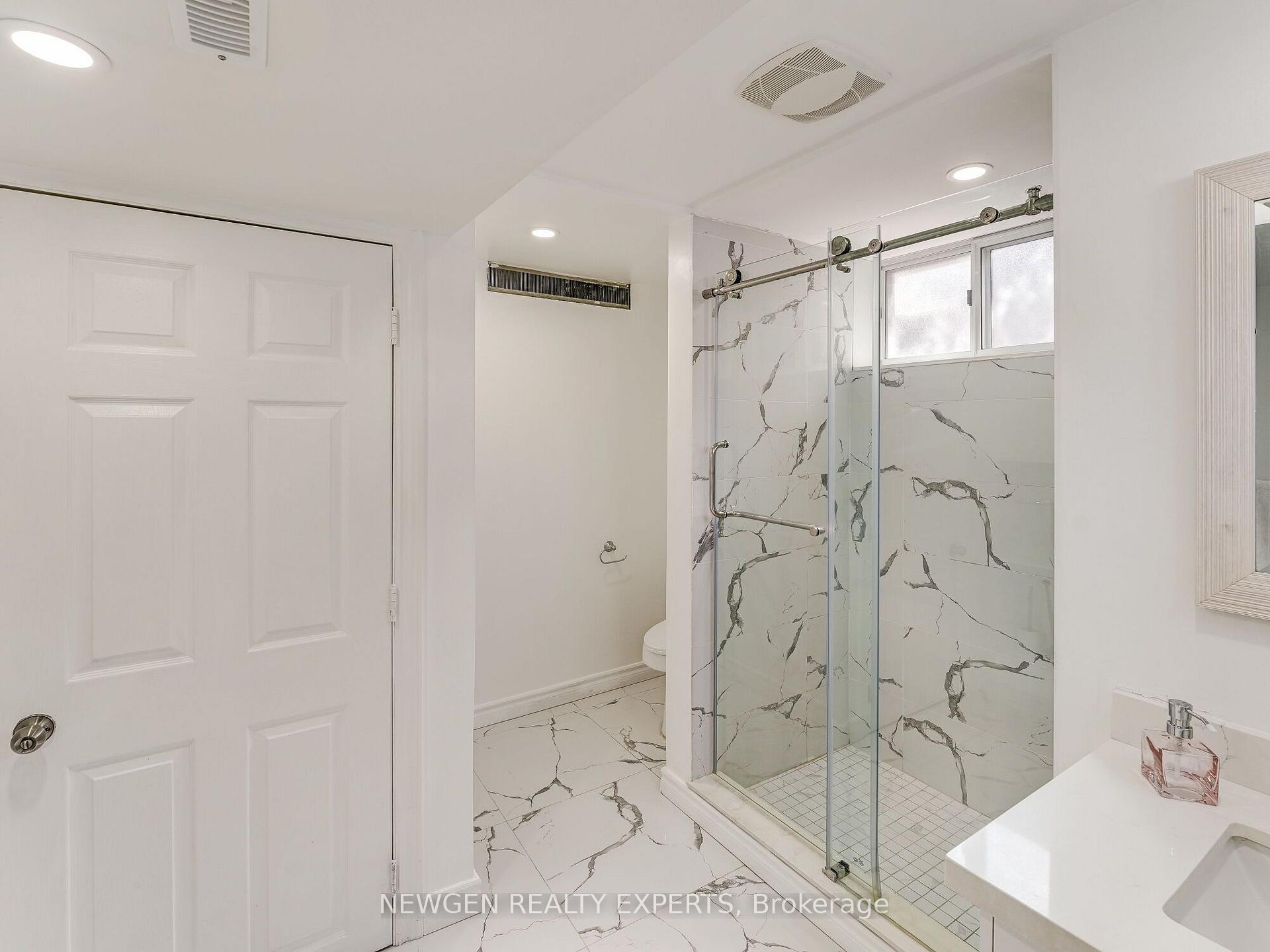 Photo 12 of 30 Linton Avenue E, Ajax, Central West — HOMEH