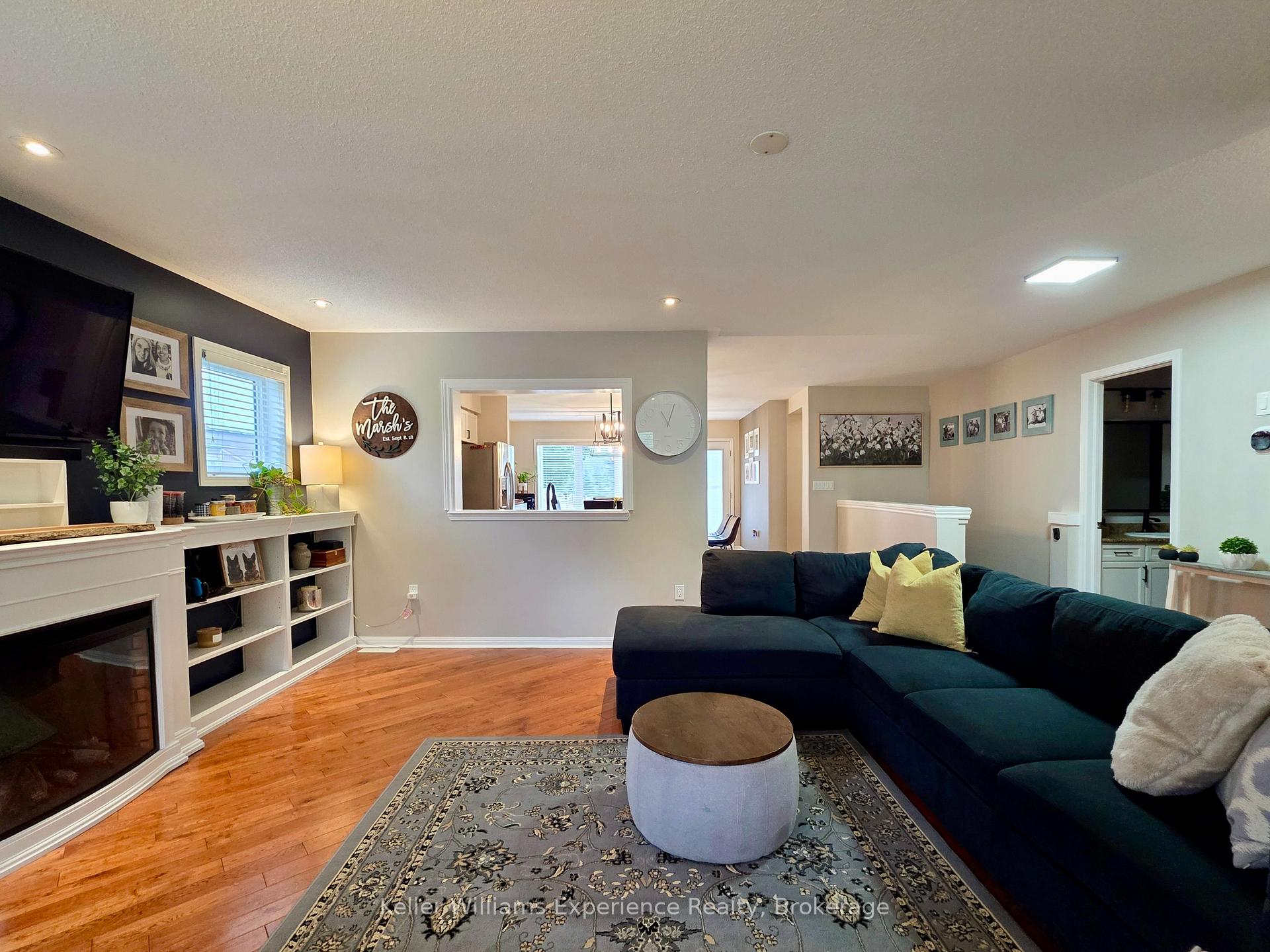 Photo 12 of 22 Rosemead Close, Bracebridge, Macaulay — HOMEH