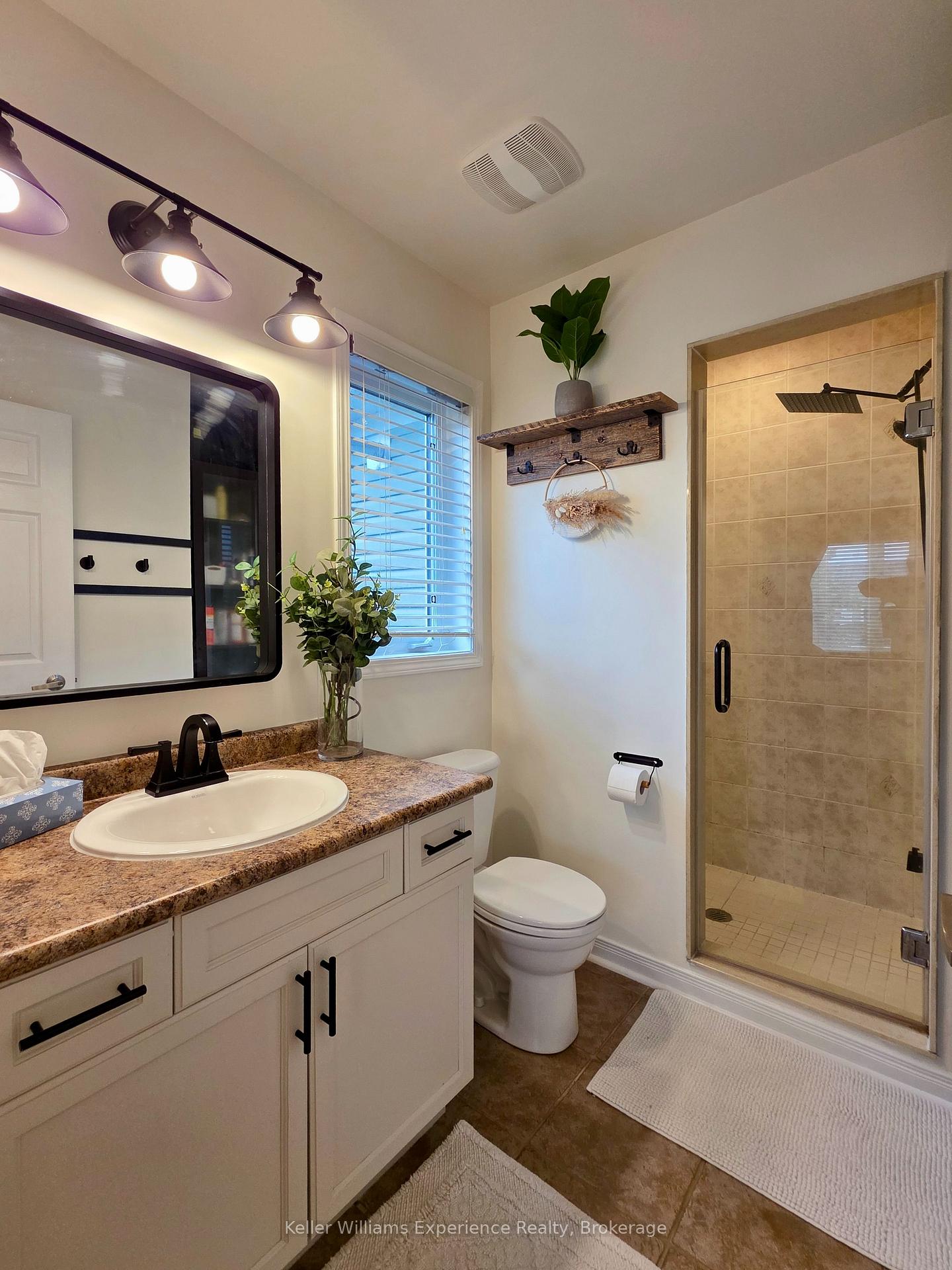 Photo 22 of 22 Rosemead Close, Bracebridge, Macaulay — HOMEH