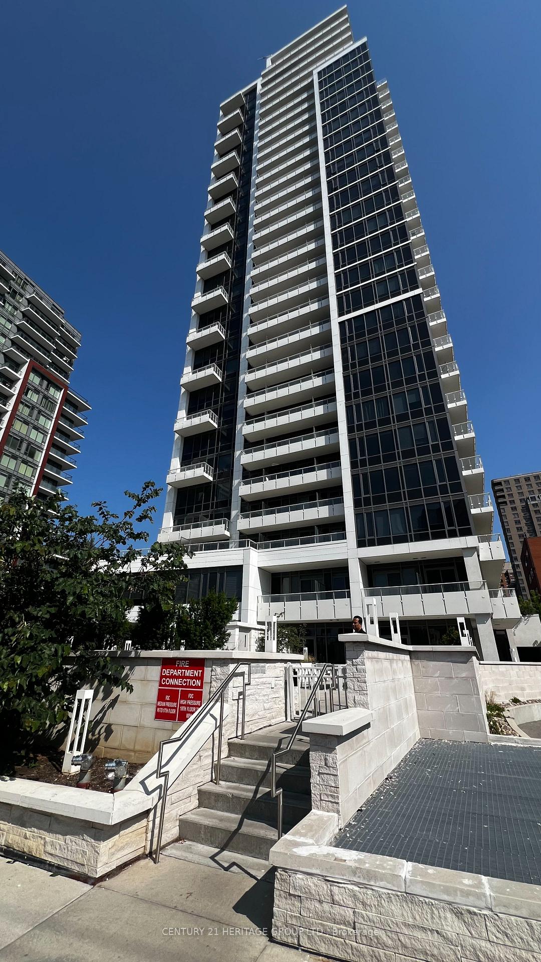 Front of Unit 1606, 75 Canterbury Place