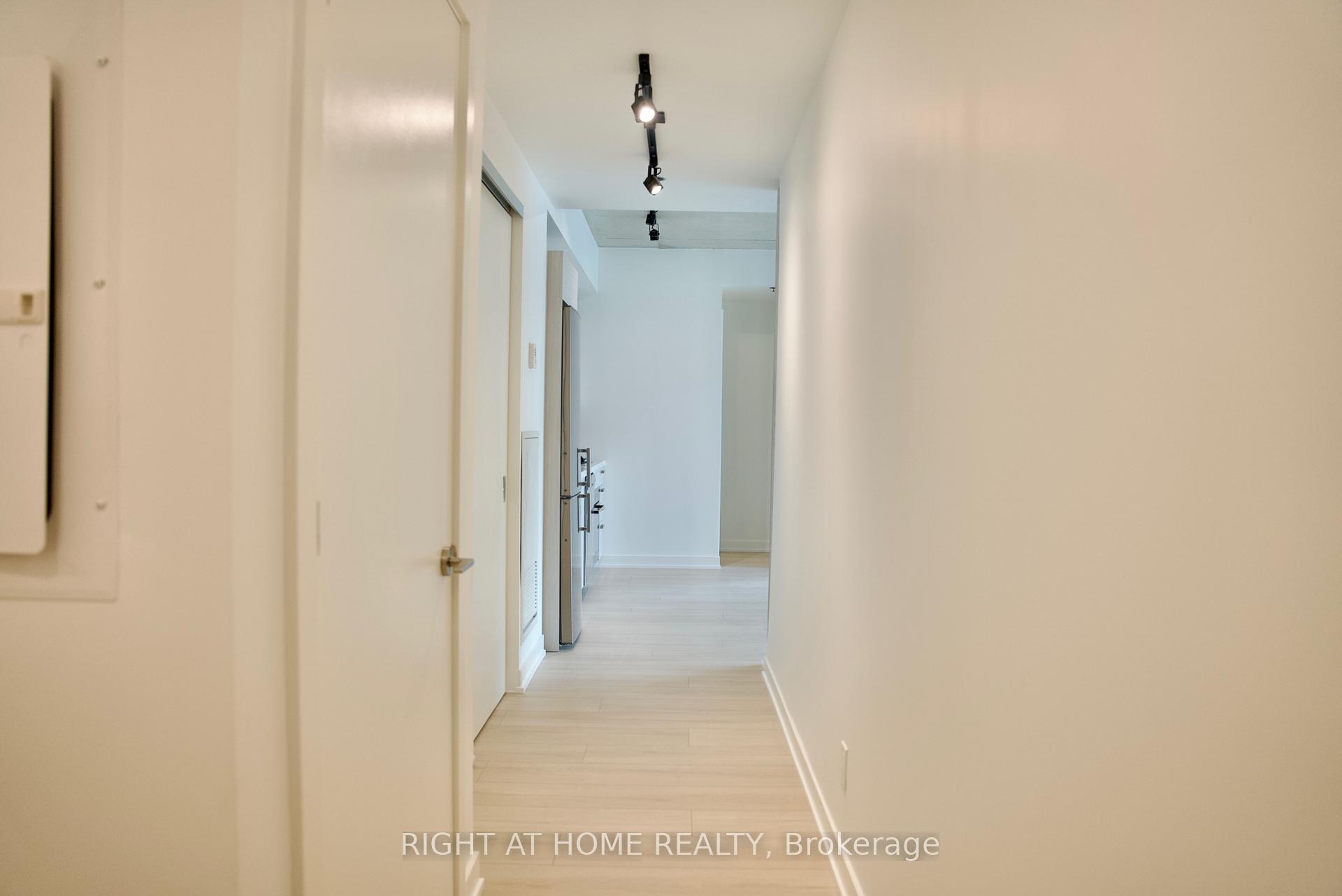 Photo 5 of Unit 310, 203 Catherine Street, Ottawa, Ottawa Centre — HOMEH