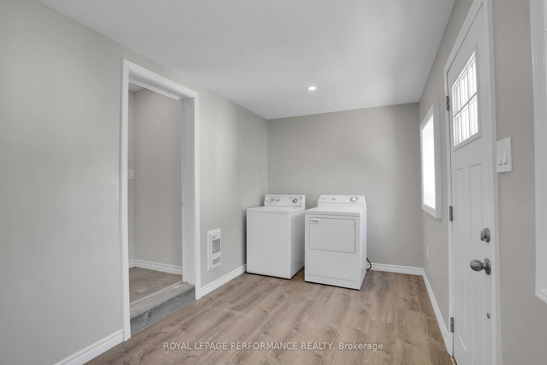 Photo 10 of 1482 Laperriere Avenue, Ottawa, Carlington — HOMEH