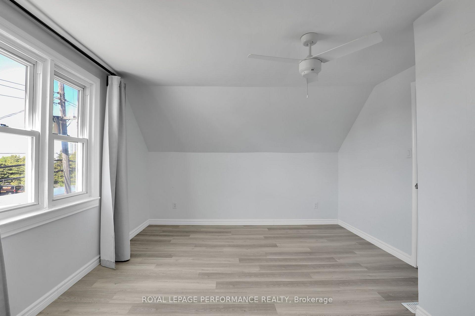 Photo 21 of 1482 Laperriere Avenue, Ottawa, Carlington — HOMEH