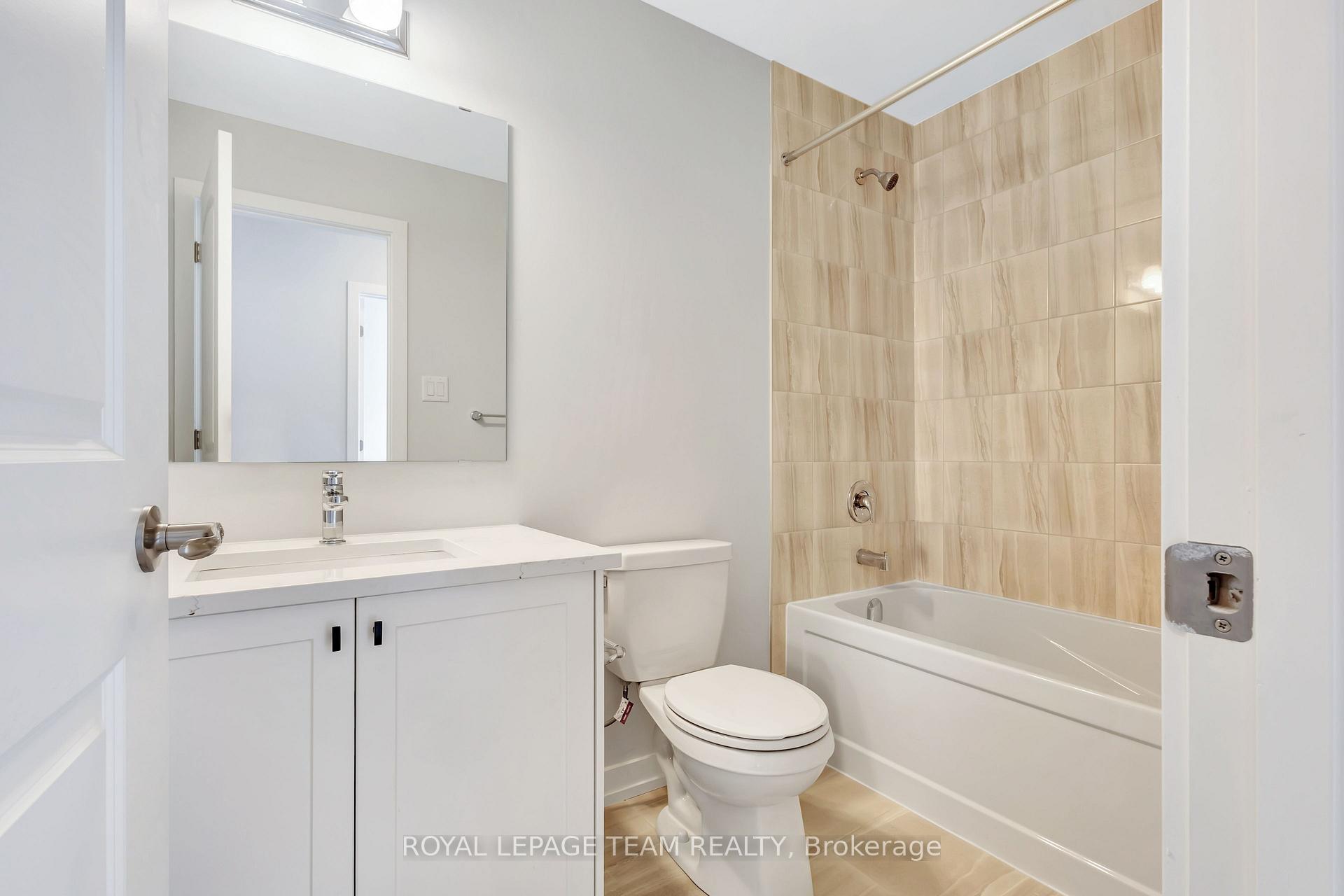 Photo 18 of 512 Celestine Private, Ottawa, Barrhaven - Heritage Park — HOMEH