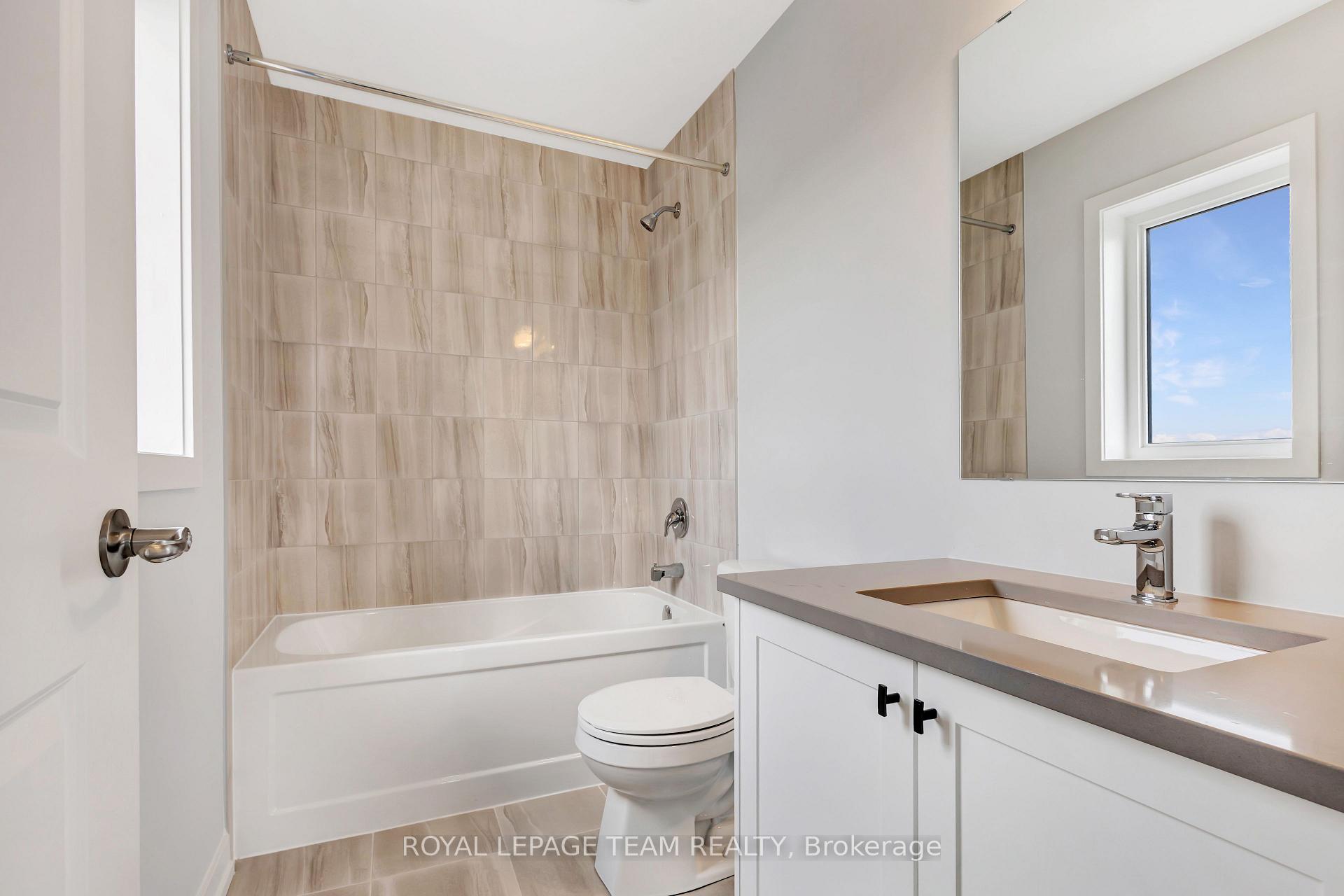 Photo 24 of 512 Celestine Private, Ottawa, Barrhaven - Heritage Park — HOMEH