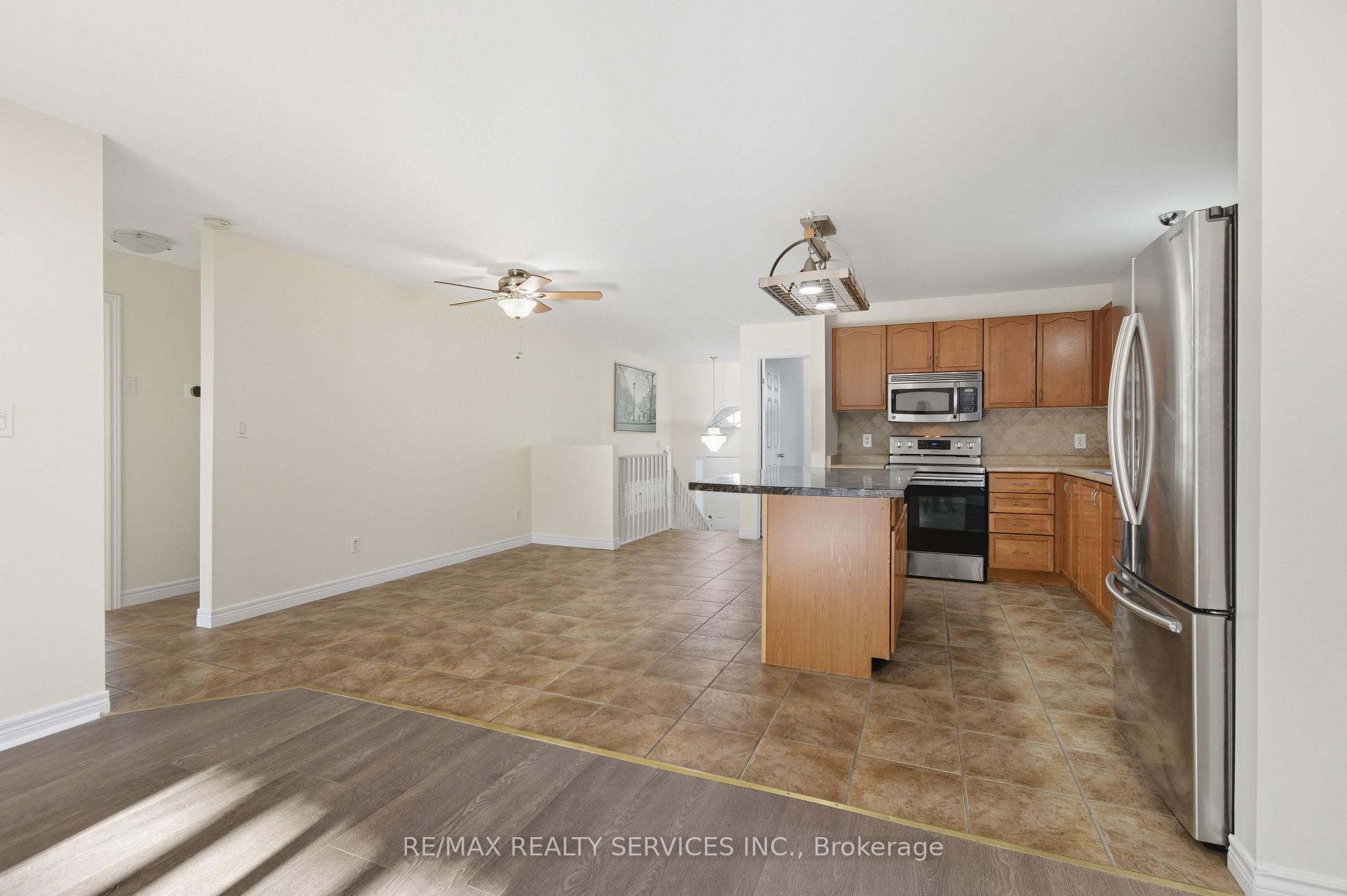 Photo 19 of 1039 Clover Avenue, Windsor, East Riverside — HOMEH