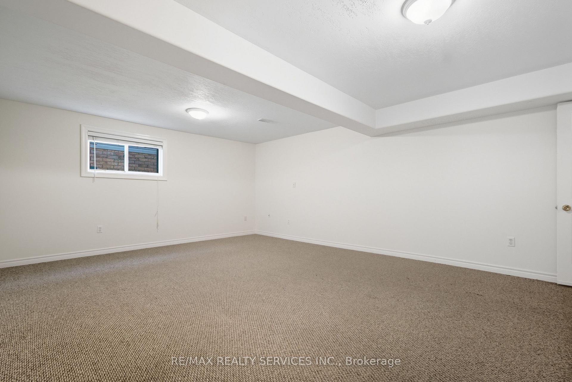 Photo 31 of 1039 Clover Avenue, Windsor, East Riverside — HOMEH