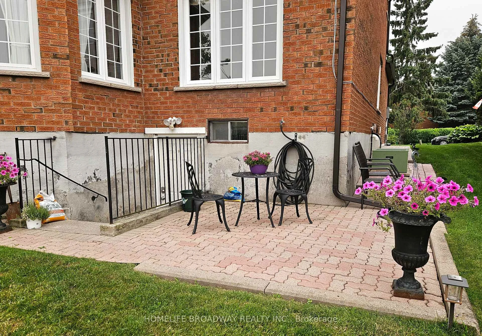 Photo 37 of 11 Perdue Court, Markham, Milliken Mills East — HOMEH