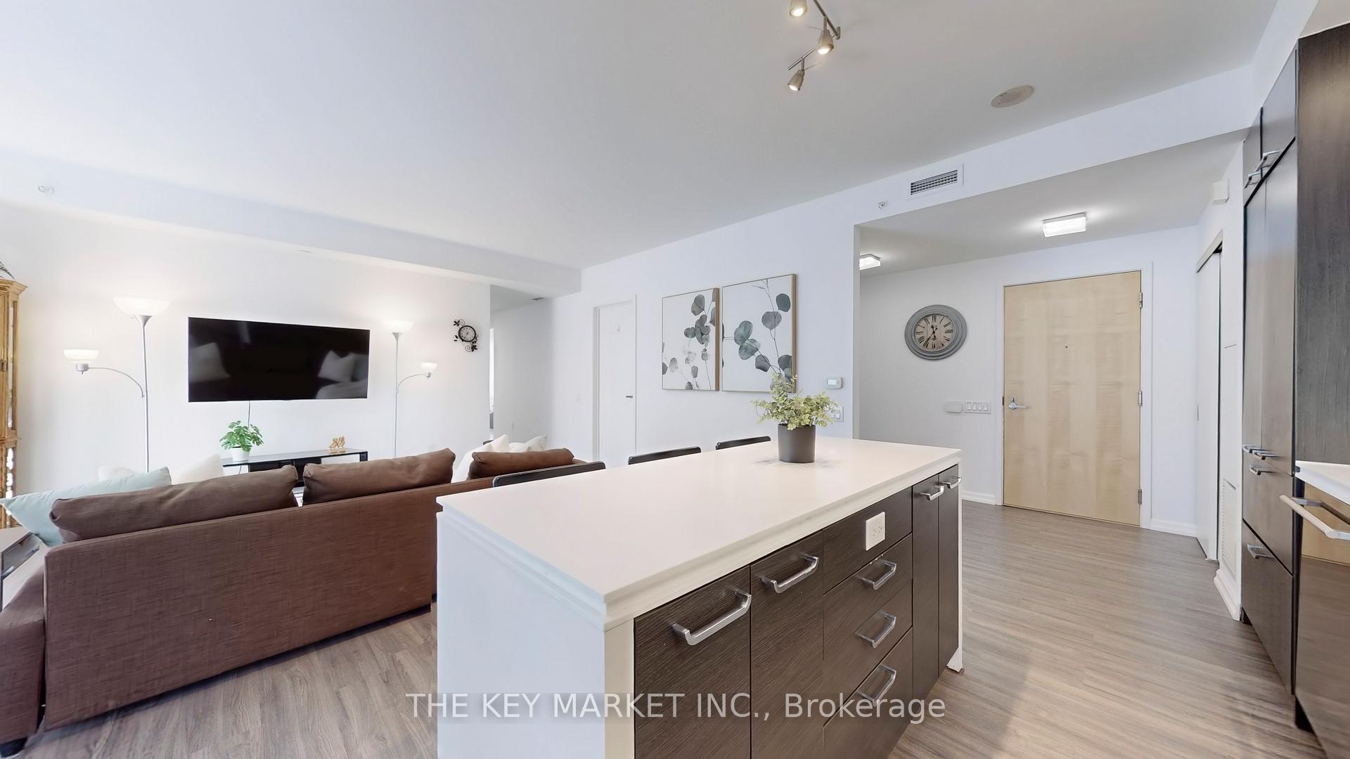 Photo 9 of Unit 511, 45 Charles Street E, Toronto, Church-Yonge Corridor — HOMEH