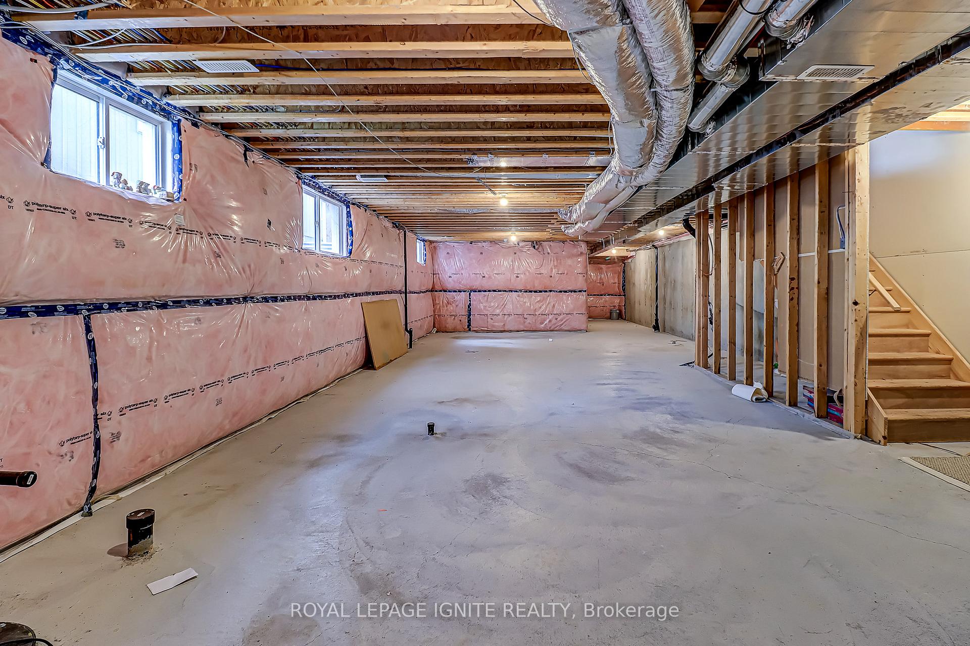 Photo 29 of 931 Broadway Boulevard, Peterborough, Northcrest Ward 5 — HOMEH