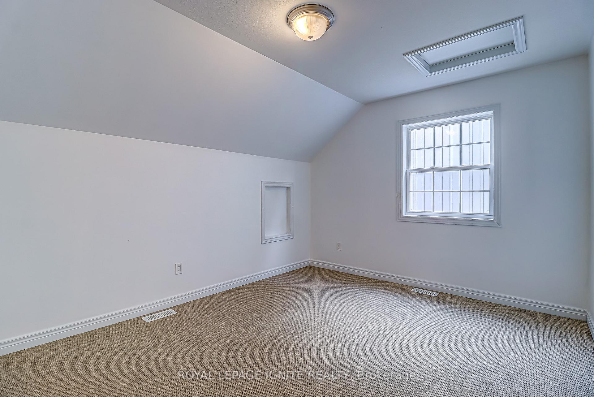 Photo 32 of 931 Broadway Boulevard, Peterborough, Northcrest Ward 5 — HOMEH