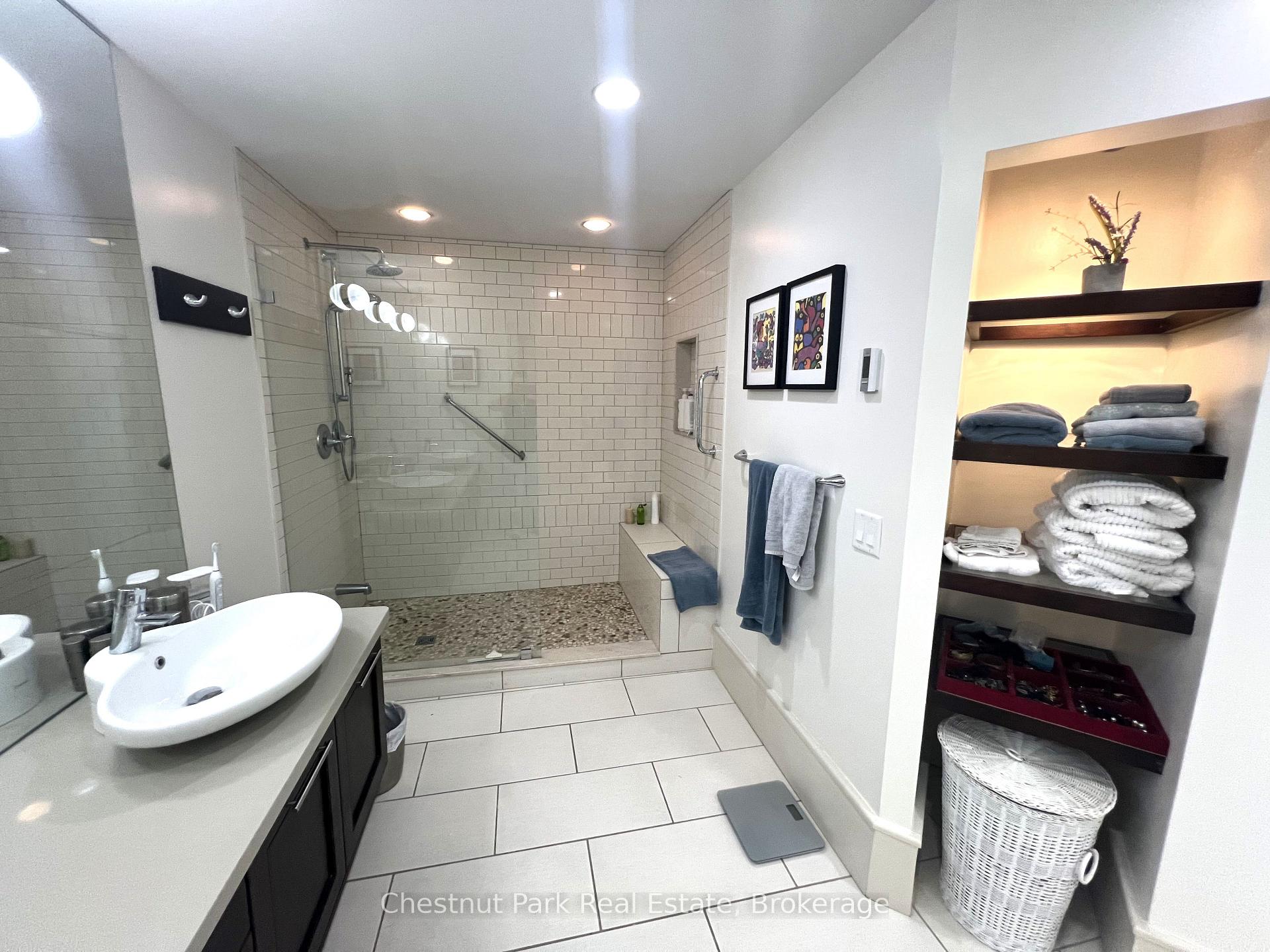 Photo 28 of Unit PH 1003, 24 Ramblings Way, Collingwood — HOMEH
