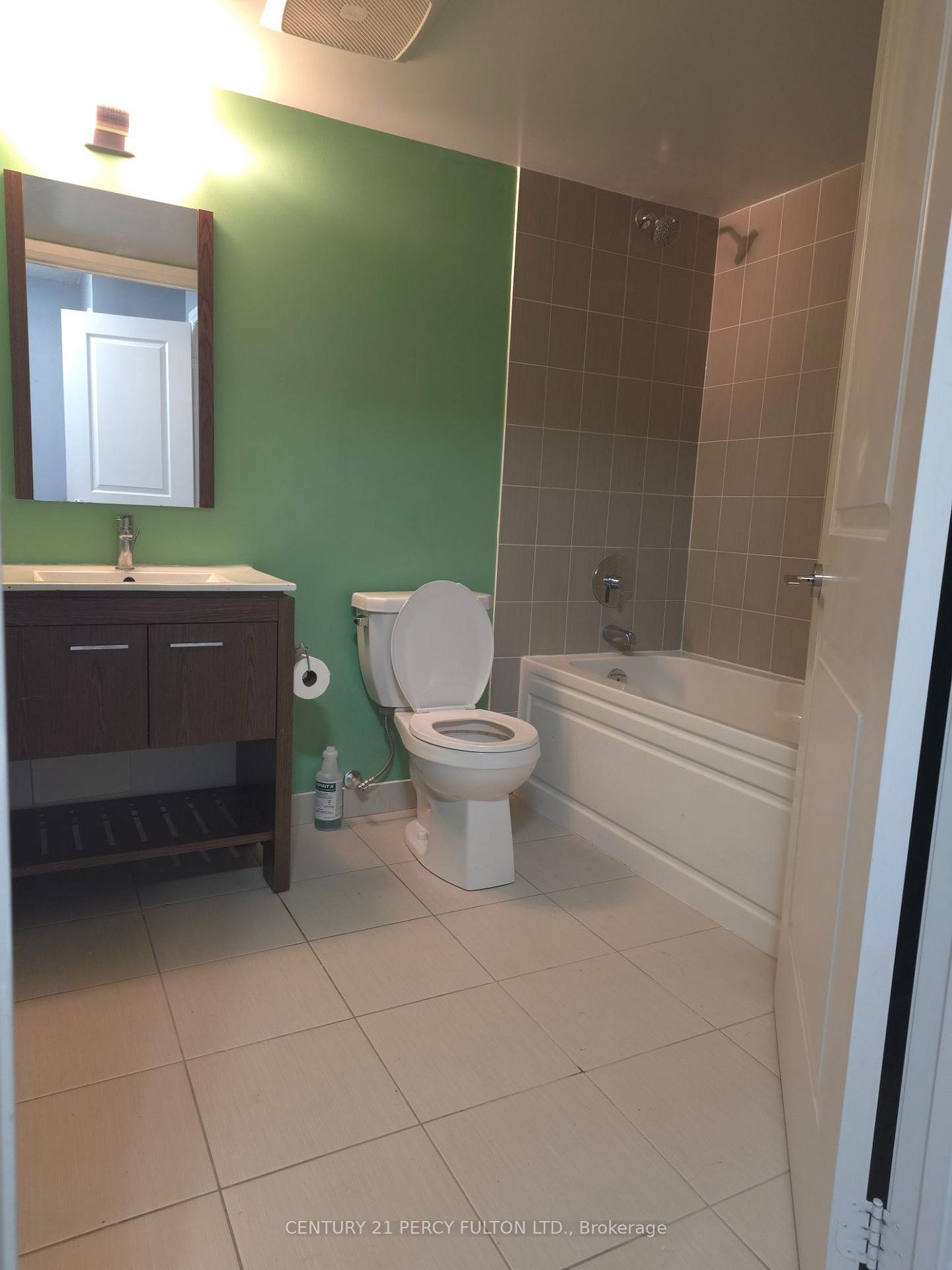 Photo 10 of Unit 711, 30 Meadowglen Place, Scarborough, Woburn — HOMEH