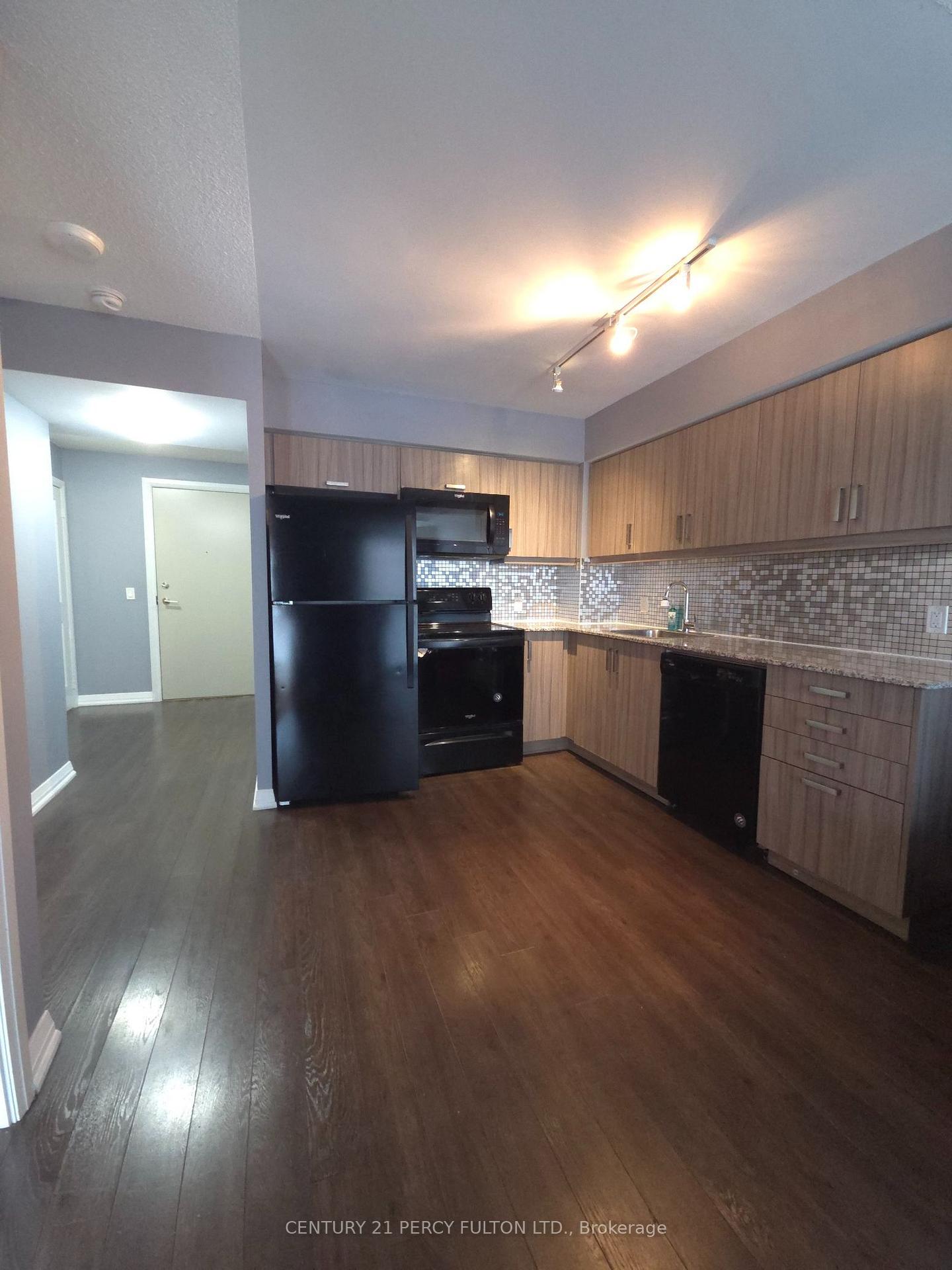 Photo 11 of Unit 711, 30 Meadowglen Place, Scarborough, Woburn — HOMEH