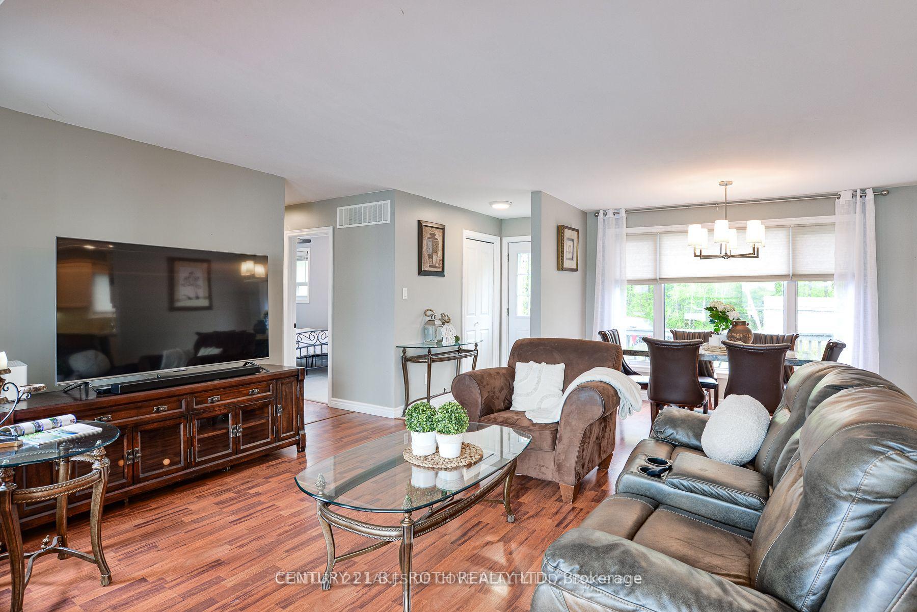 Photo 13 of 7712 Oak Point Road S, Ramara, Rural Ramara — HOMEH