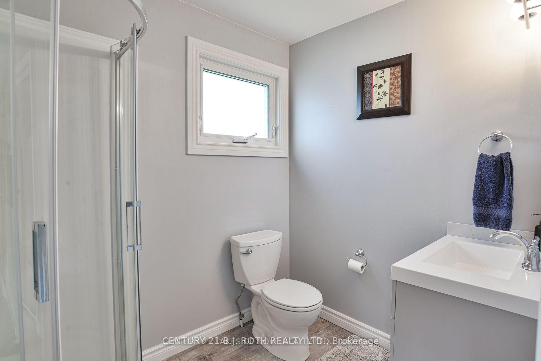 Photo 24 of 7712 Oak Point Road S, Ramara, Rural Ramara — HOMEH