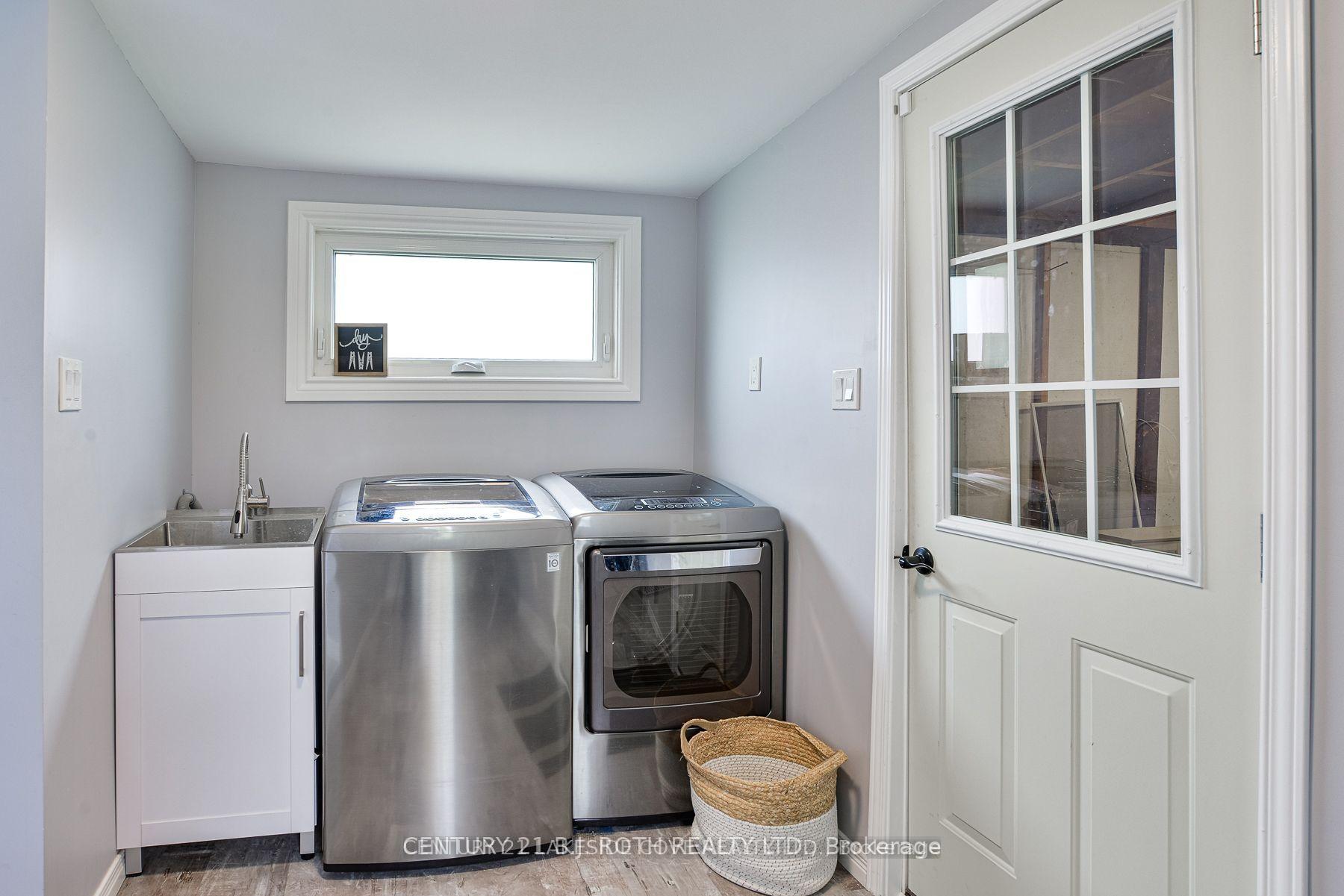 Photo 25 of 7712 Oak Point Road S, Ramara, Rural Ramara — HOMEH