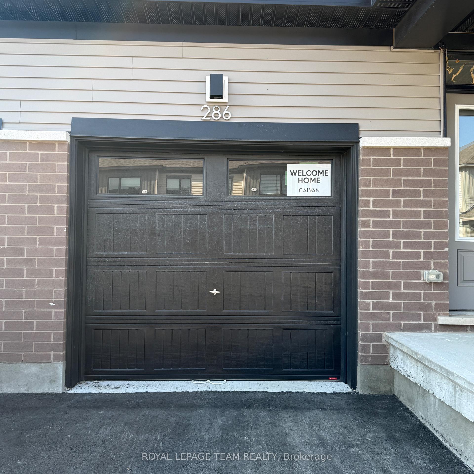 Photo 27 of 286 Les Emmerson Drive S, Ottawa, Barrhaven - Half Moon Bay — HOMEH