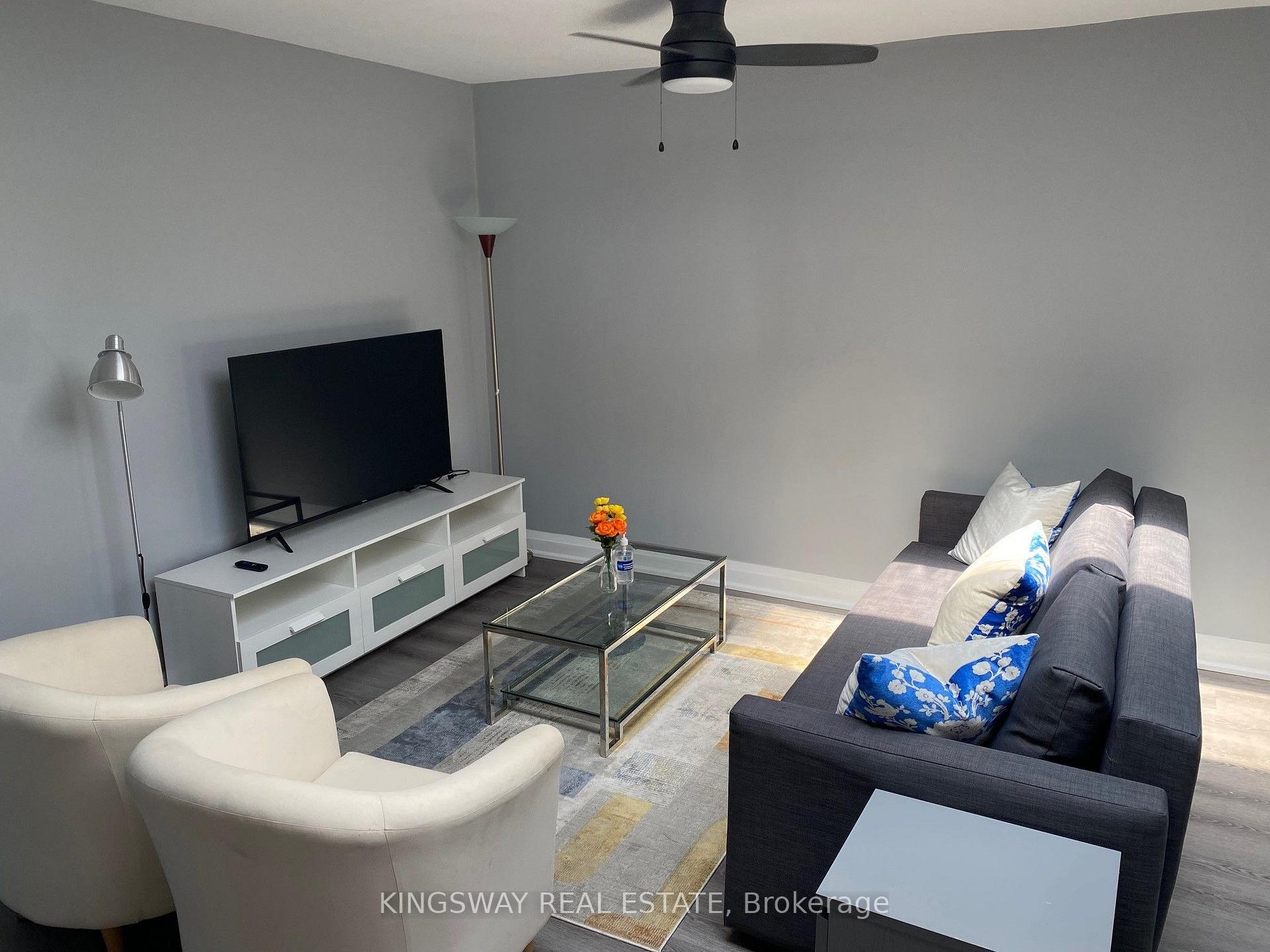 Photo 4 of Unit 1, 769 The Queensway, Etobicoke, Stonegate-Queensway — HOMEH