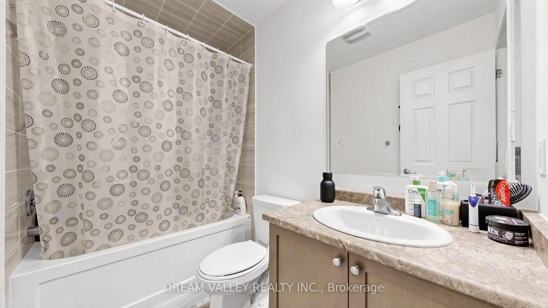Photo 35 of 138 Cleanside Road, Scarborough, Clairlea-Birchmount — HOMEH