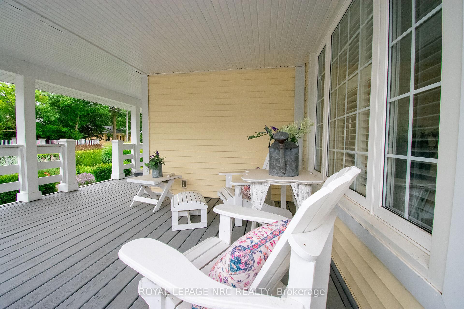 Photo 2 of 87 Lakeport Road N, St. Catharines, Port Dalhousie — HOMEH