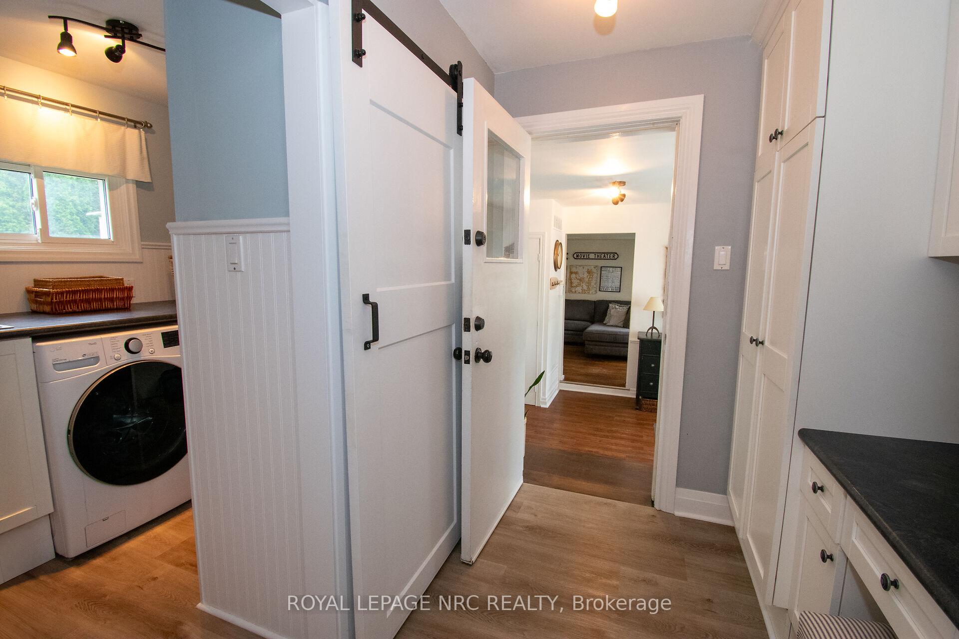 Photo 18 of 87 Lakeport Road N, St. Catharines, Port Dalhousie — HOMEH