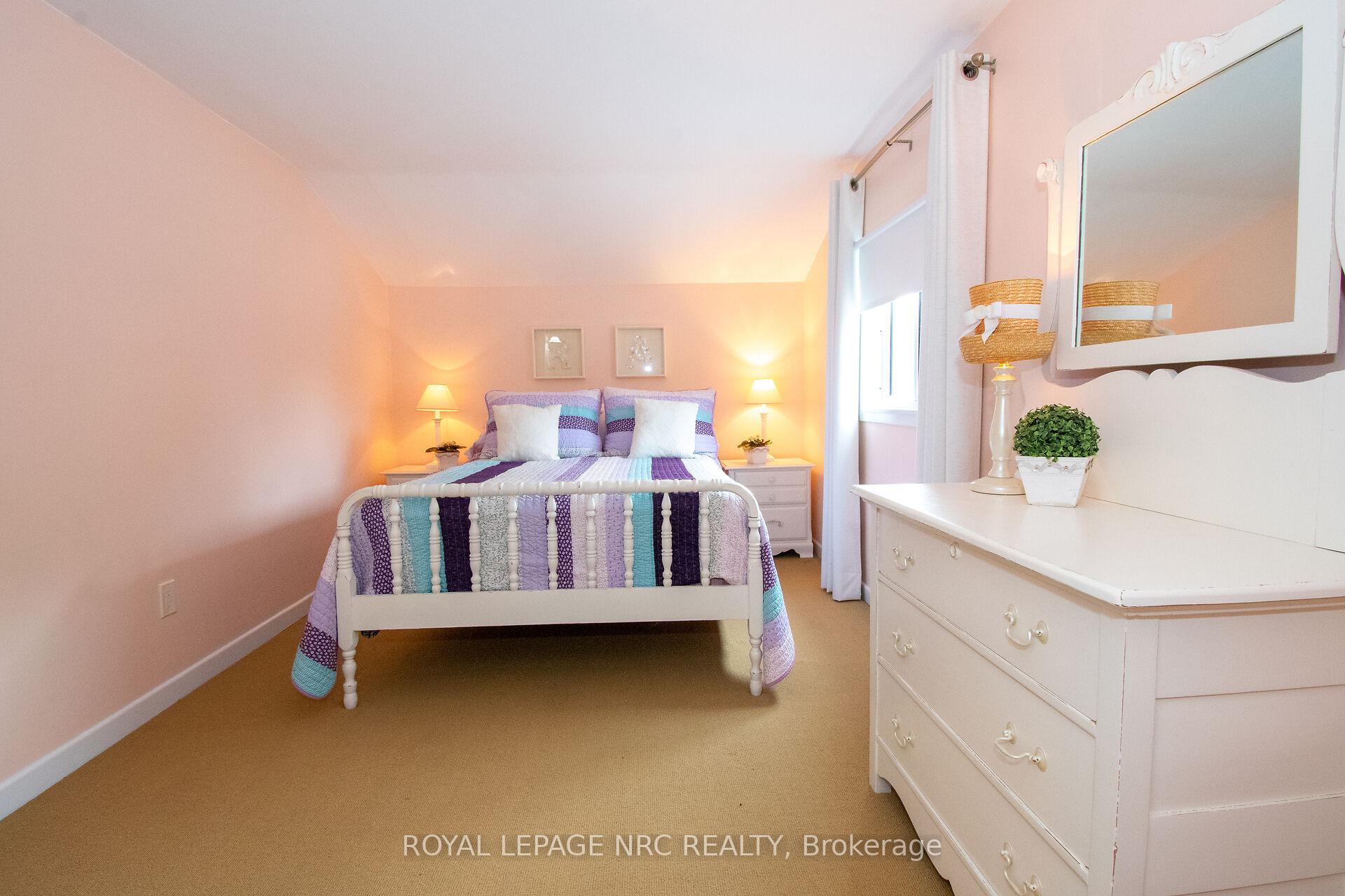 Photo 26 of 87 Lakeport Road N, St. Catharines, Port Dalhousie — HOMEH