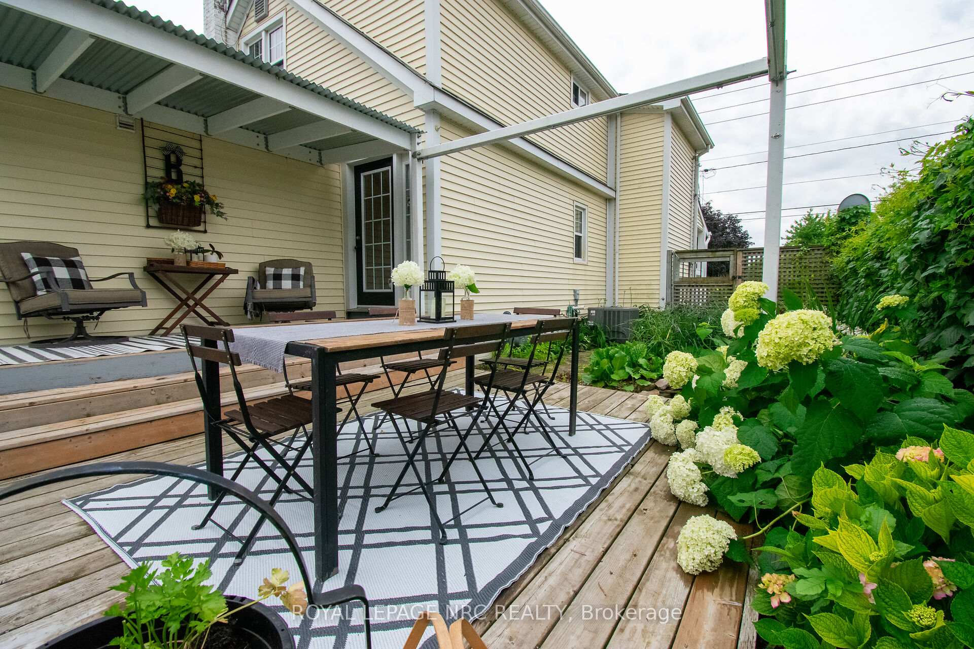 Photo 31 of 87 Lakeport Road N, St. Catharines, Port Dalhousie — HOMEH