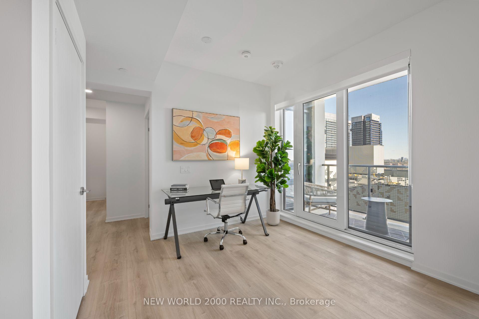 Photo 9 of Unit 1613, 101 Roehampton Avenue, Toronto, Mount Pleasant West — HOMEH