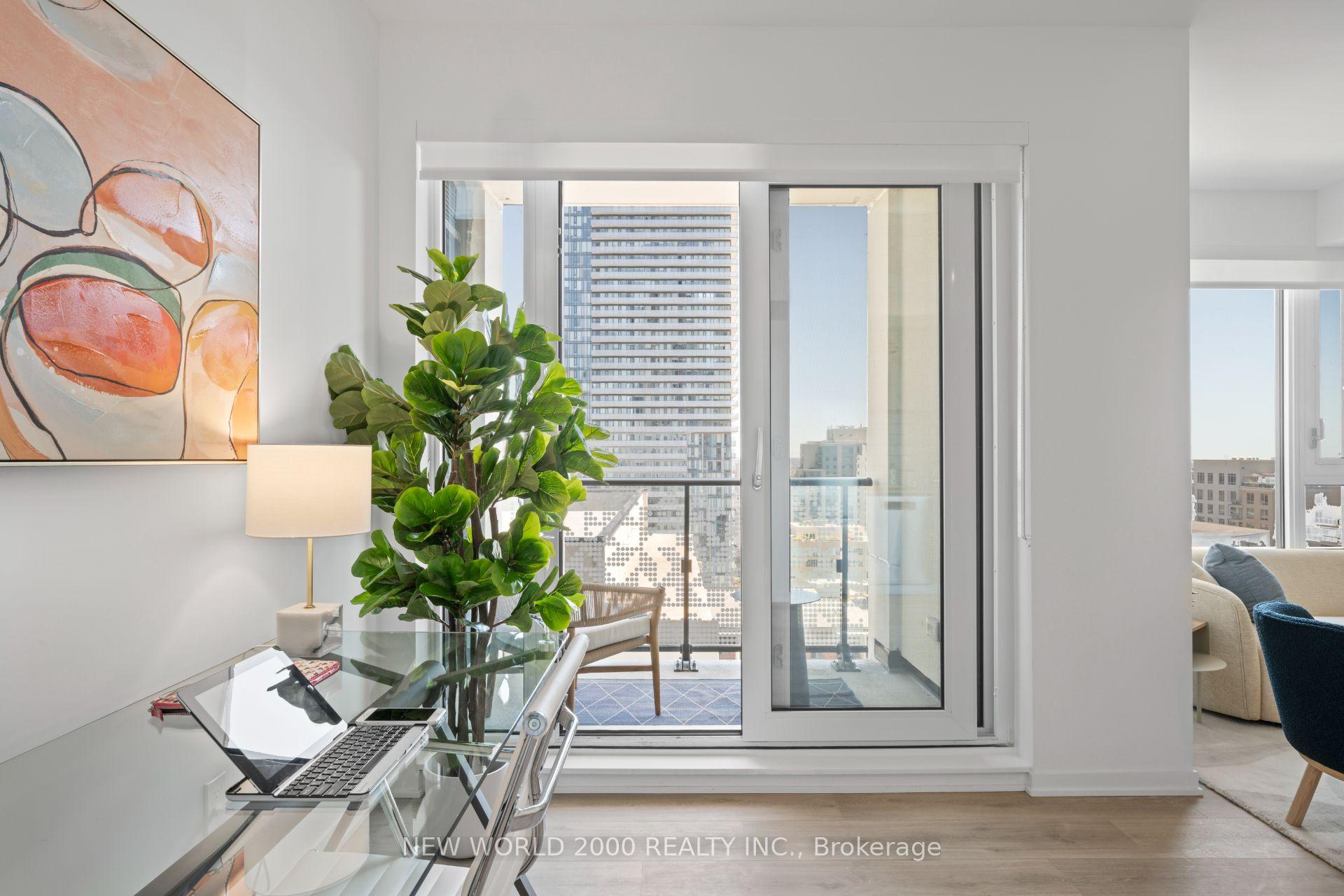 Photo 11 of Unit 1613, 101 Roehampton Avenue, Toronto, Mount Pleasant West — HOMEH