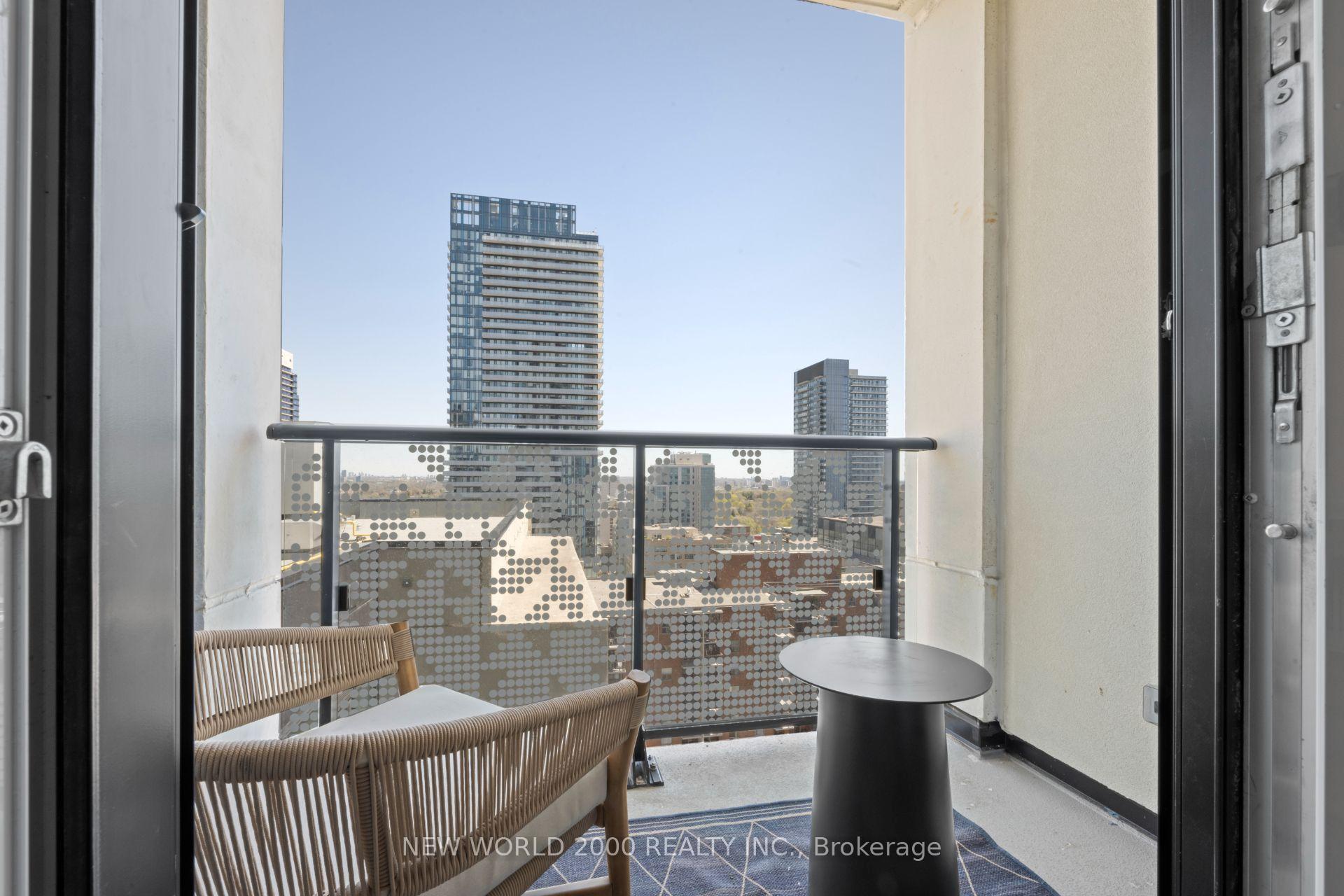 Photo 20 of Unit 1613, 101 Roehampton Avenue, Toronto, Mount Pleasant West — HOMEH