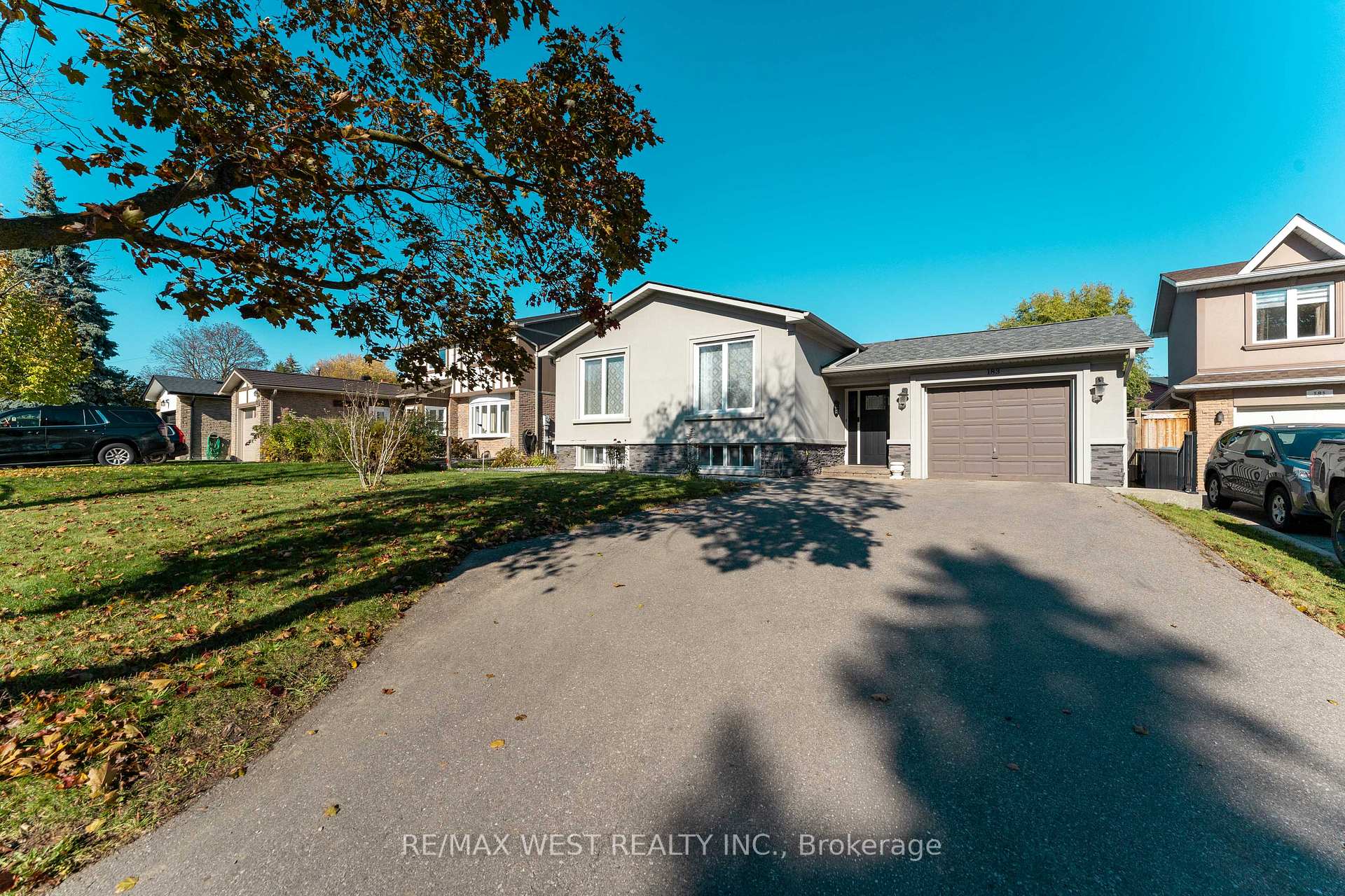 Photo 5 of 183 Ridge Road, Caledon, Bolton West — HOMEH