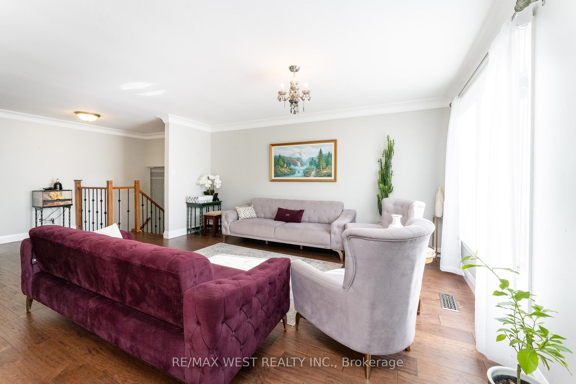 Photo 15 of 183 Ridge Road, Caledon, Bolton West — HOMEH