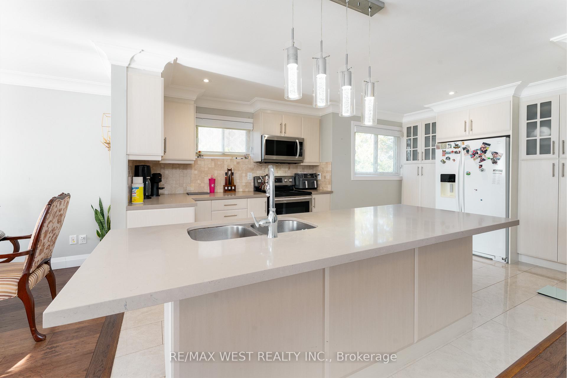 Photo 17 of 183 Ridge Road, Caledon, Bolton West — HOMEH