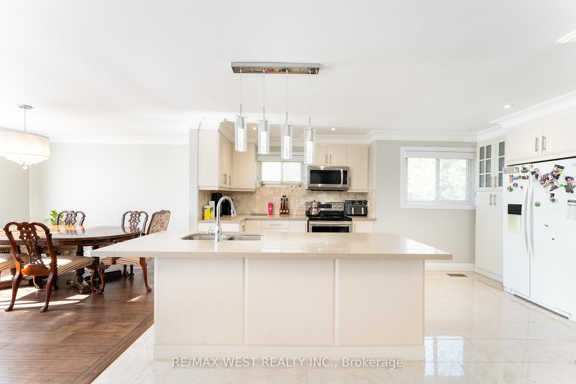 Photo 18 of 183 Ridge Road, Caledon, Bolton West — HOMEH