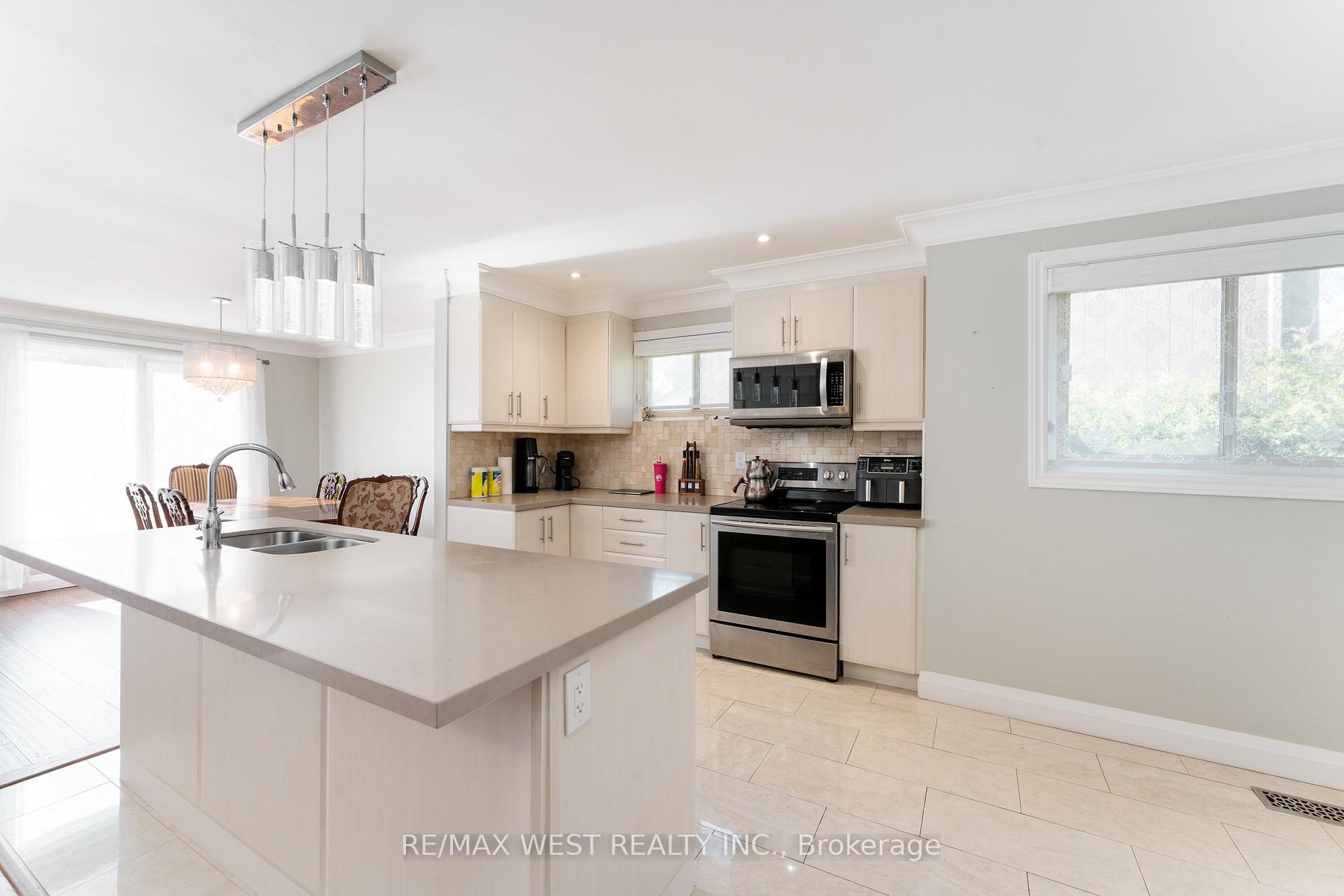 Photo 19 of 183 Ridge Road, Caledon, Bolton West — HOMEH
