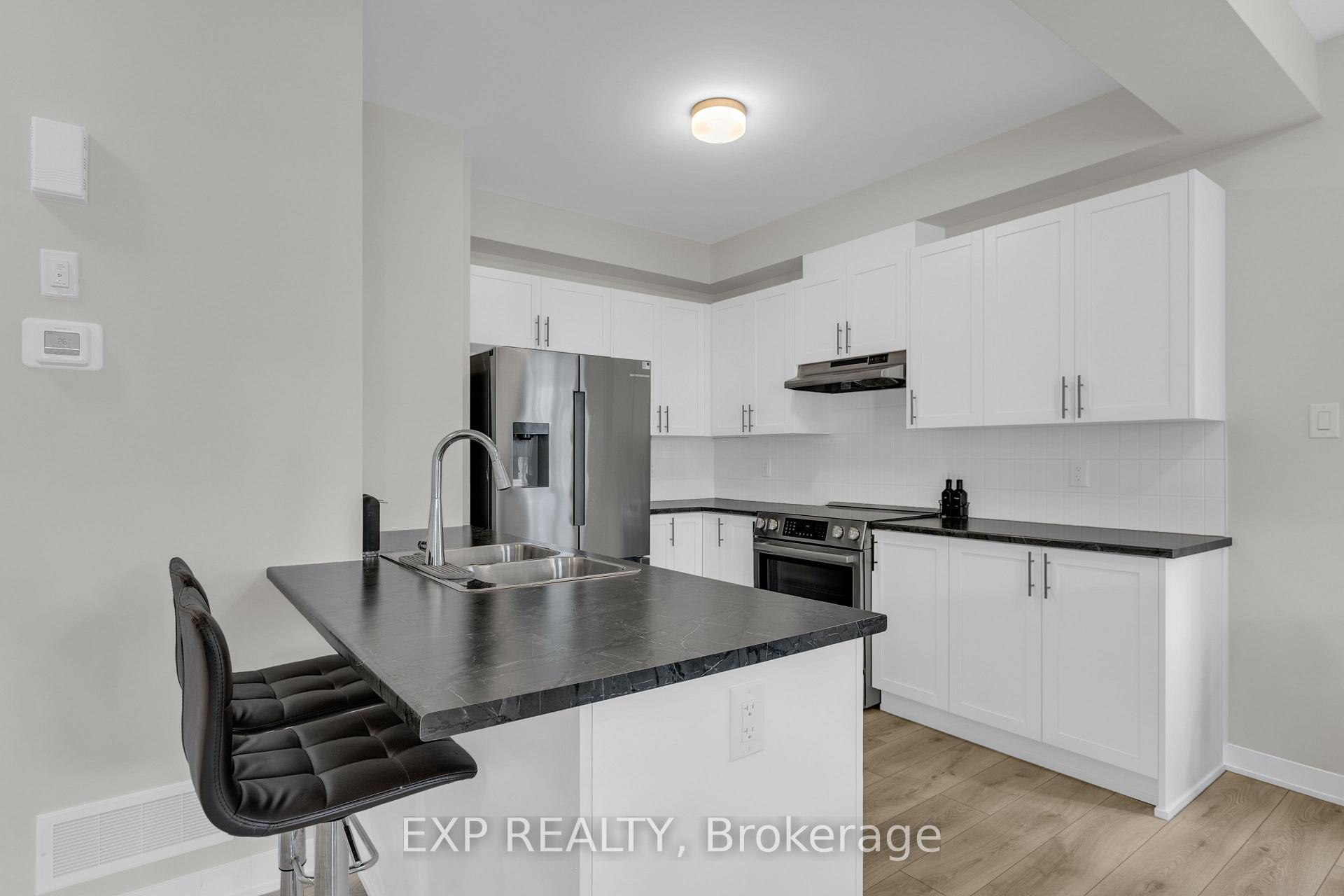 Photo 11 of 323 Catsfoot Walk, Ottawa, Barrhaven - Half Moon Bay — HOMEH
