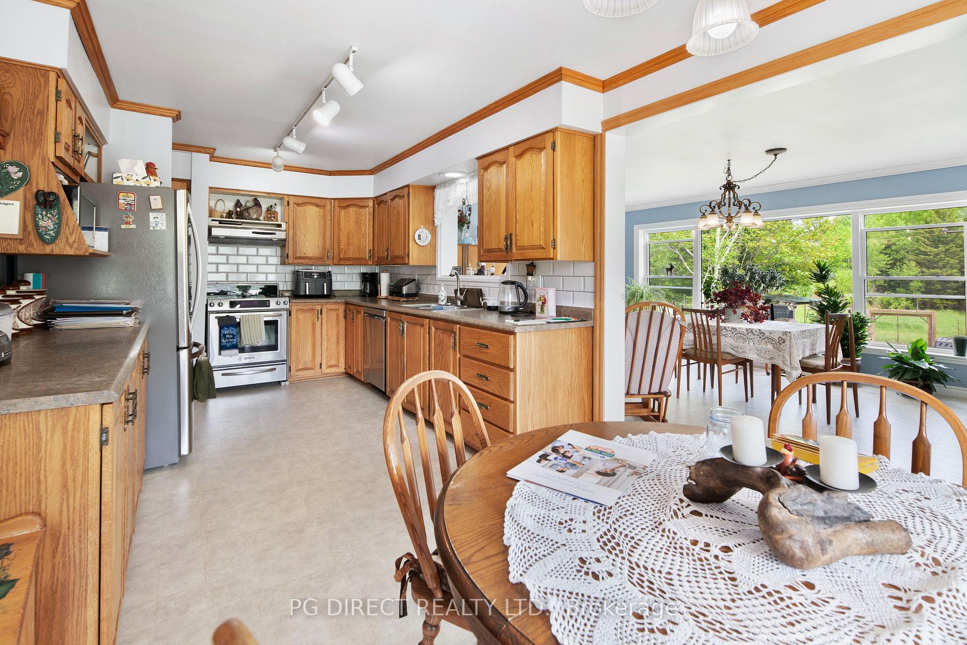 Photo 4 of 1598 Corbeil Road, East Ferris, Corbeil — HOMEH