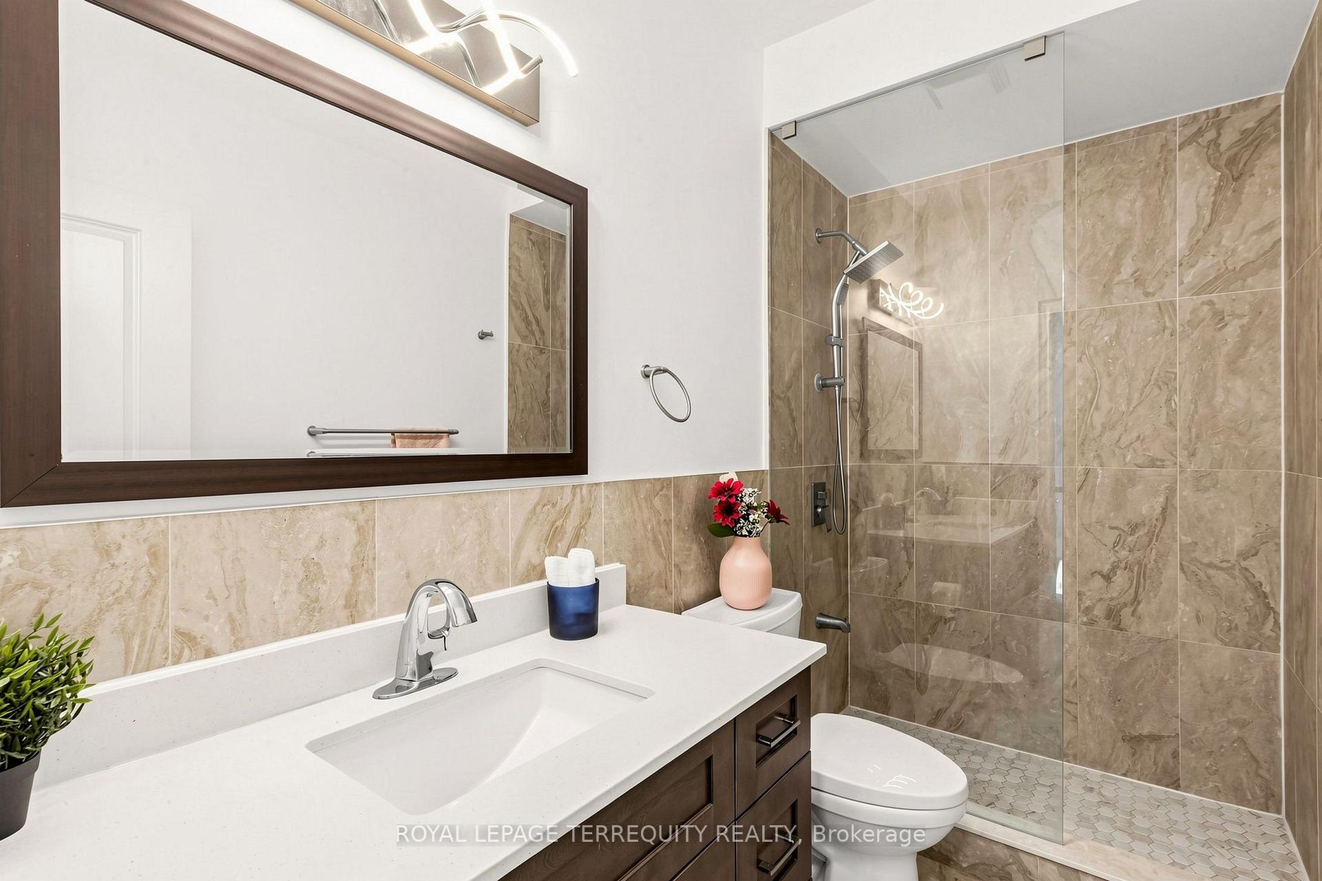 Photo 32 of Unit 12, 1815 Fairport Road, Pickering, Dunbarton — HOMEH