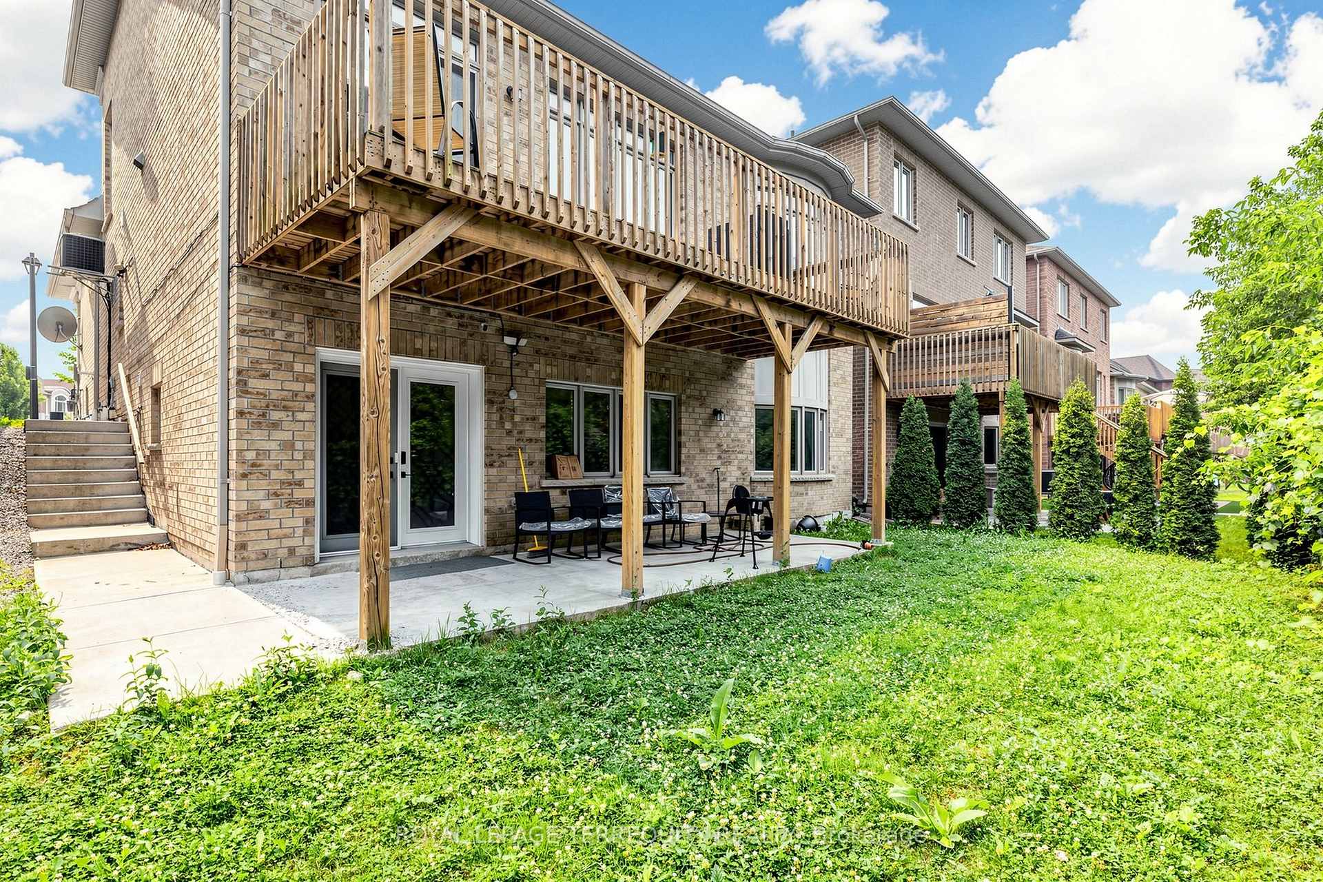 Photo 48 of Unit 12, 1815 Fairport Road, Pickering, Dunbarton — HOMEH