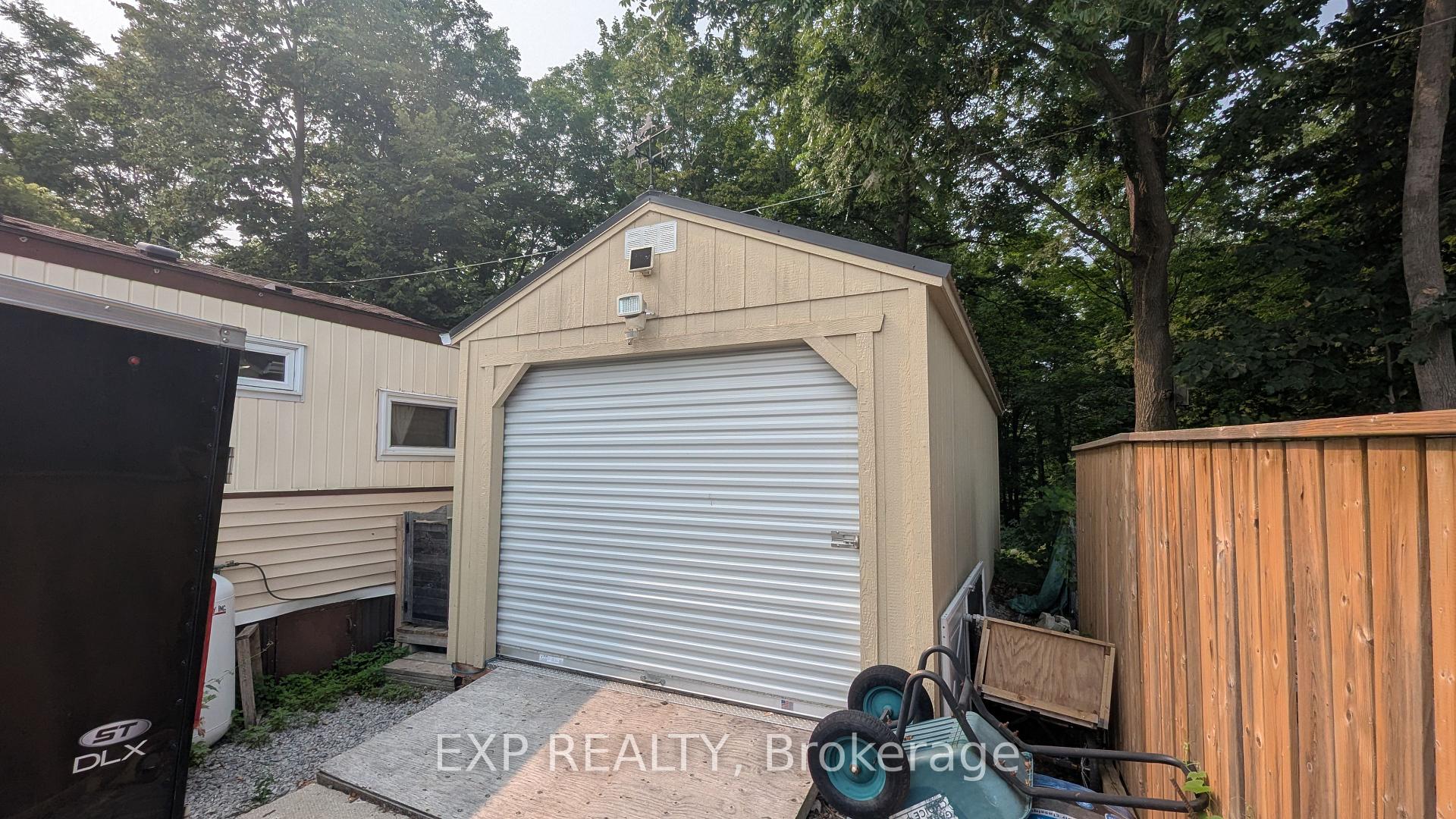 Photo 4 of Unit 73, 1085 10th Concession Road W, Hamilton, Rural Flamborough — HOMEH