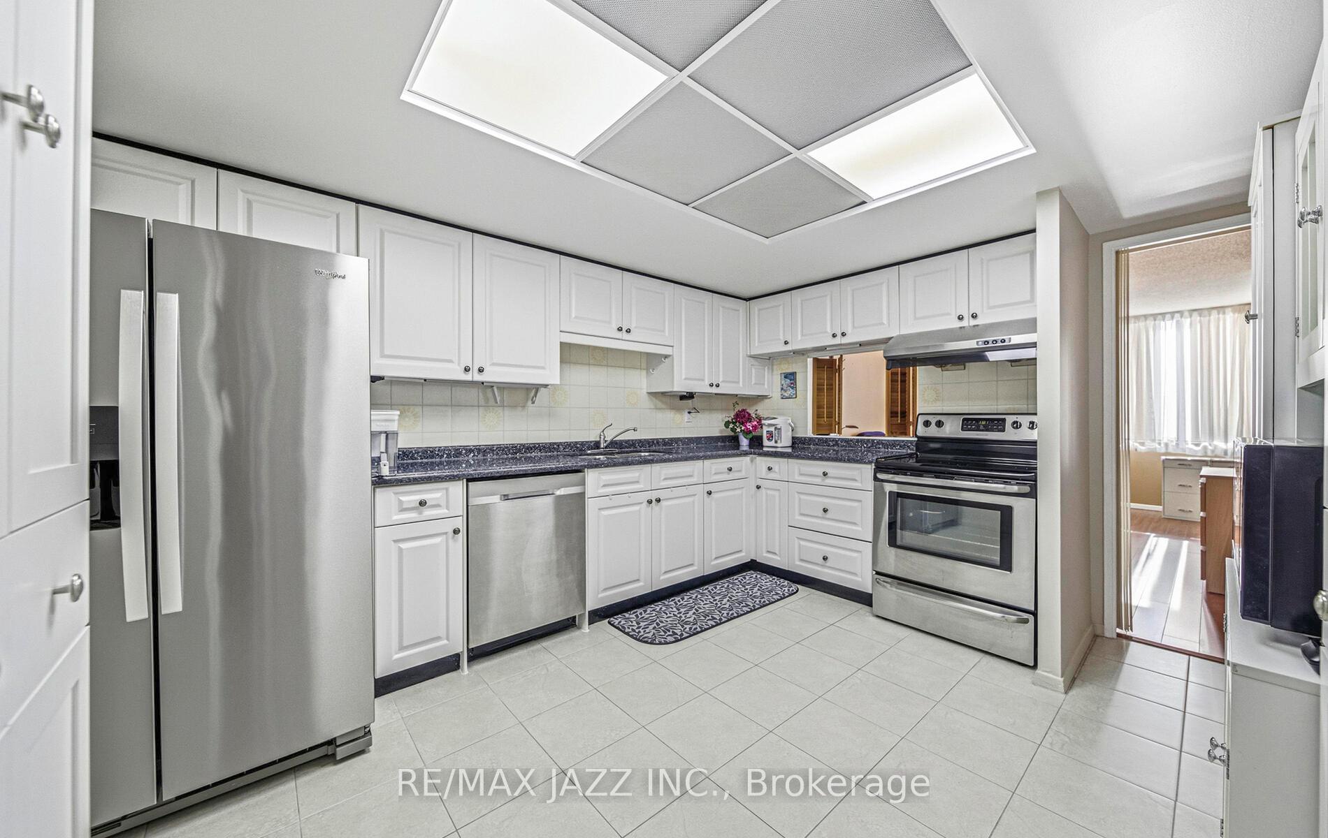 Photo 8 of Unit 801, 2330 Bridletowne Circle, Scarborough, L'Amoreaux — HOMEH