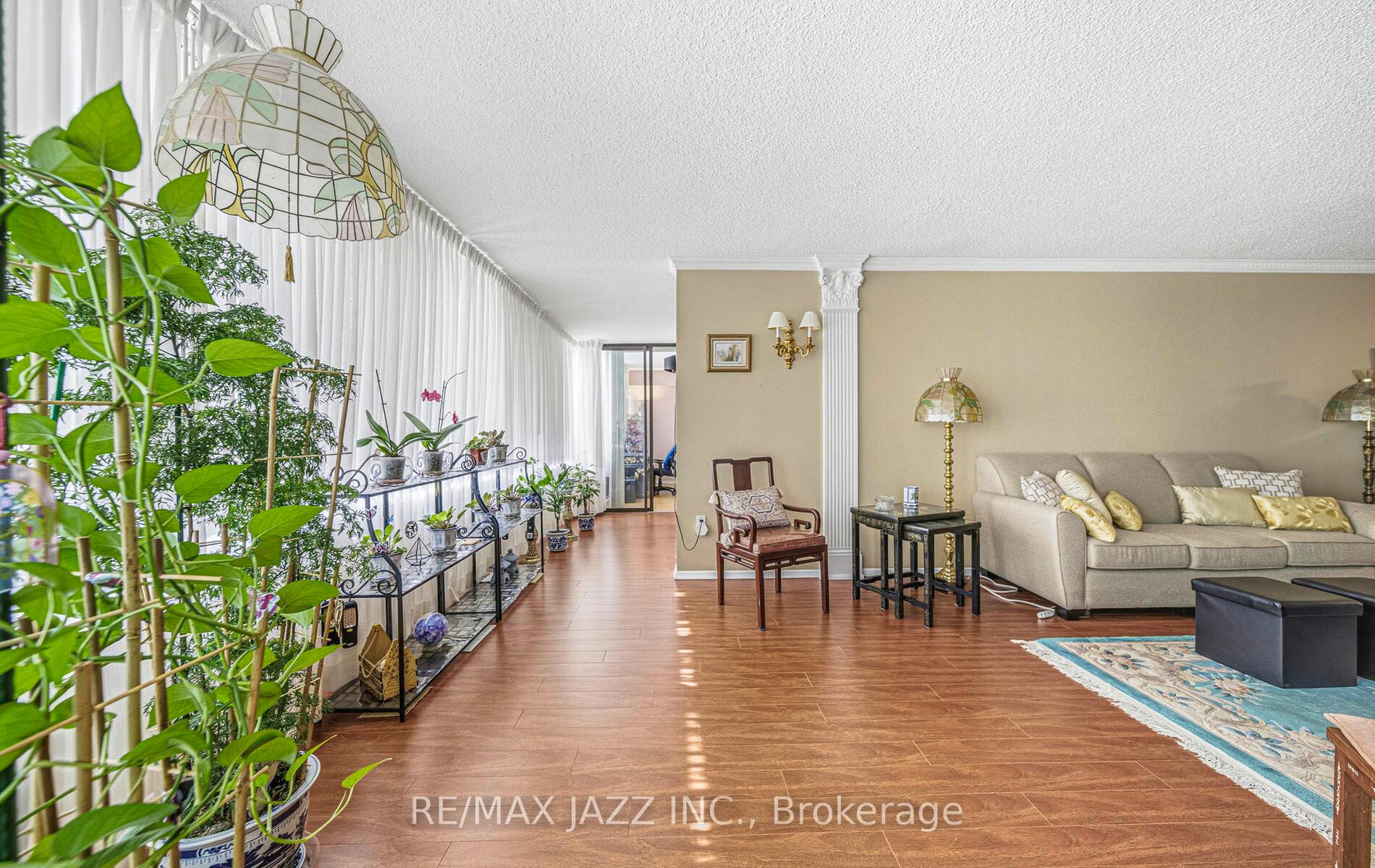 Photo 12 of Unit 801, 2330 Bridletowne Circle, Scarborough, L'Amoreaux — HOMEH