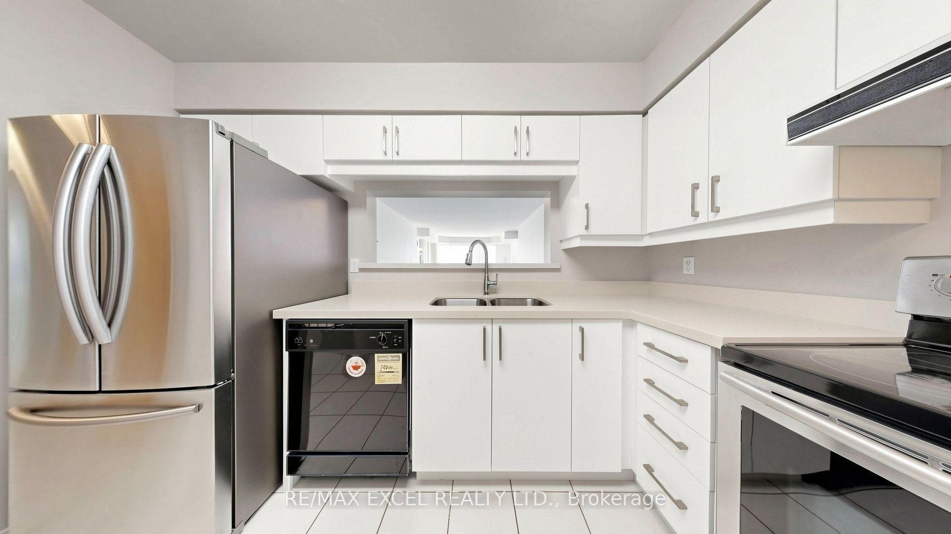 Photo 13 of Unit 718, 11 Townsgate Drive, Vaughan, Crestwood-Springfarm-Yorkhill — HOMEH