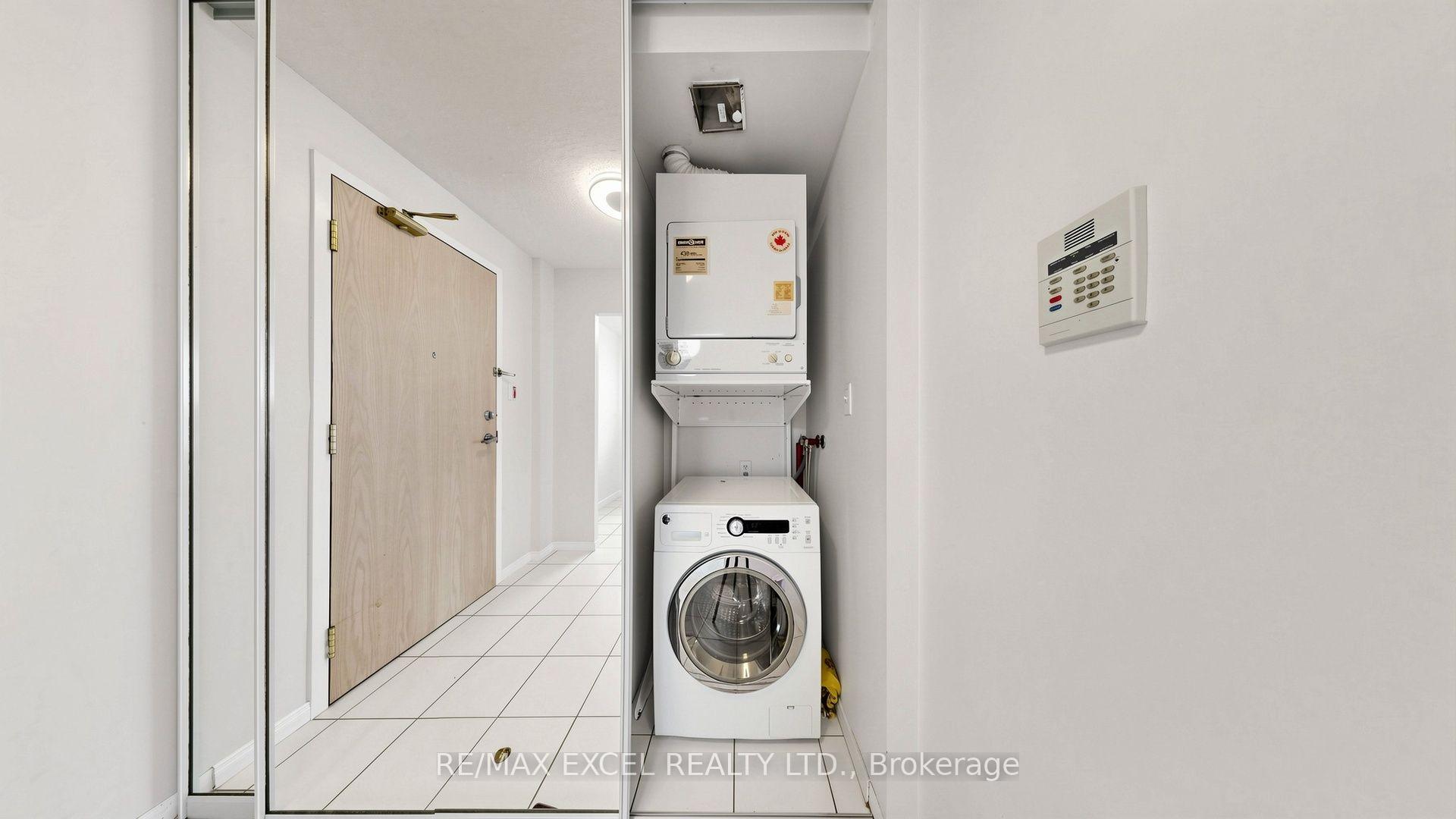 Photo 28 of Unit 718, 11 Townsgate Drive, Vaughan, Crestwood-Springfarm-Yorkhill — HOMEH