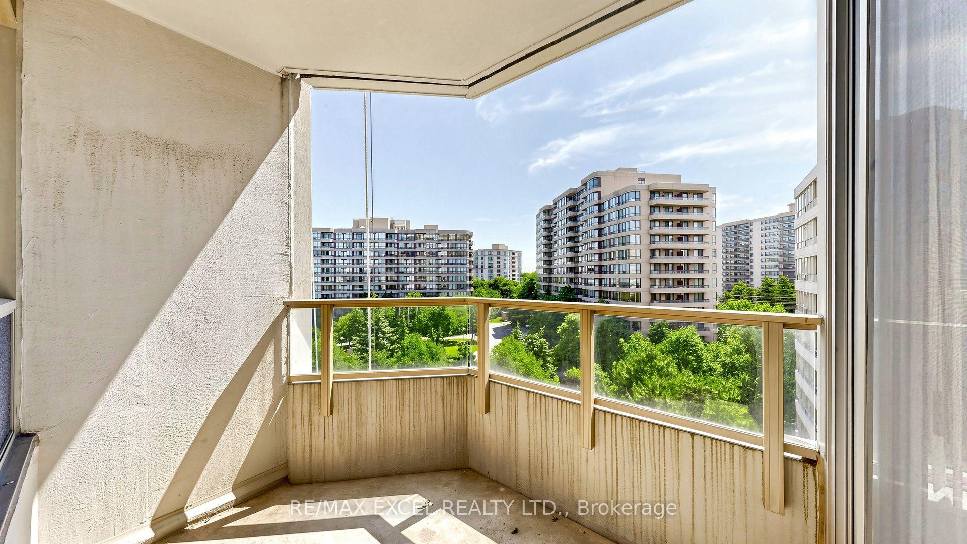 Photo 29 of Unit 718, 11 Townsgate Drive, Vaughan, Crestwood-Springfarm-Yorkhill — HOMEH
